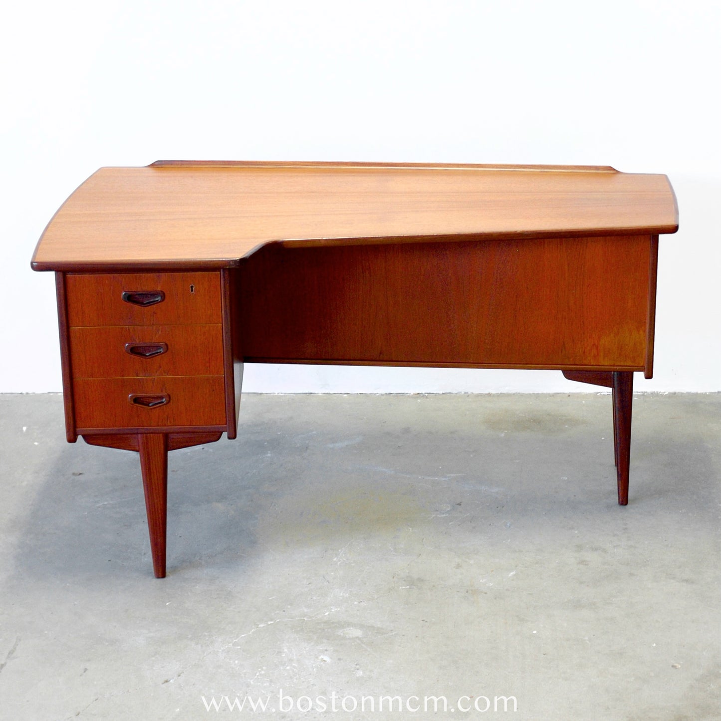 Lelångs Möbelfabrik Swedish Teak Boomerang Desk - #A1518- Designed by Goren Strand