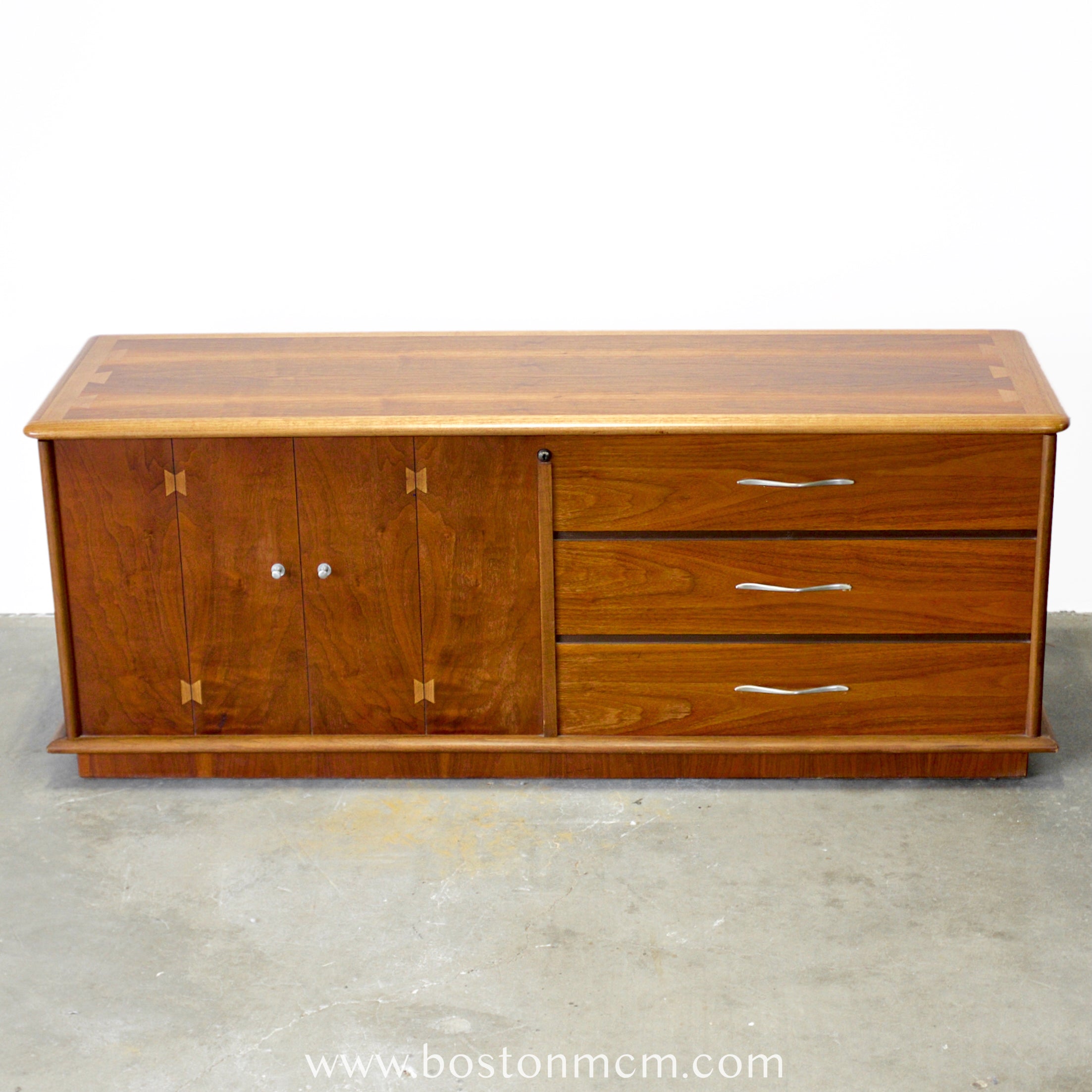最終値下　FILM Bed side chest 1960s Lane Cedar Chest 1960s – Furnishings Now