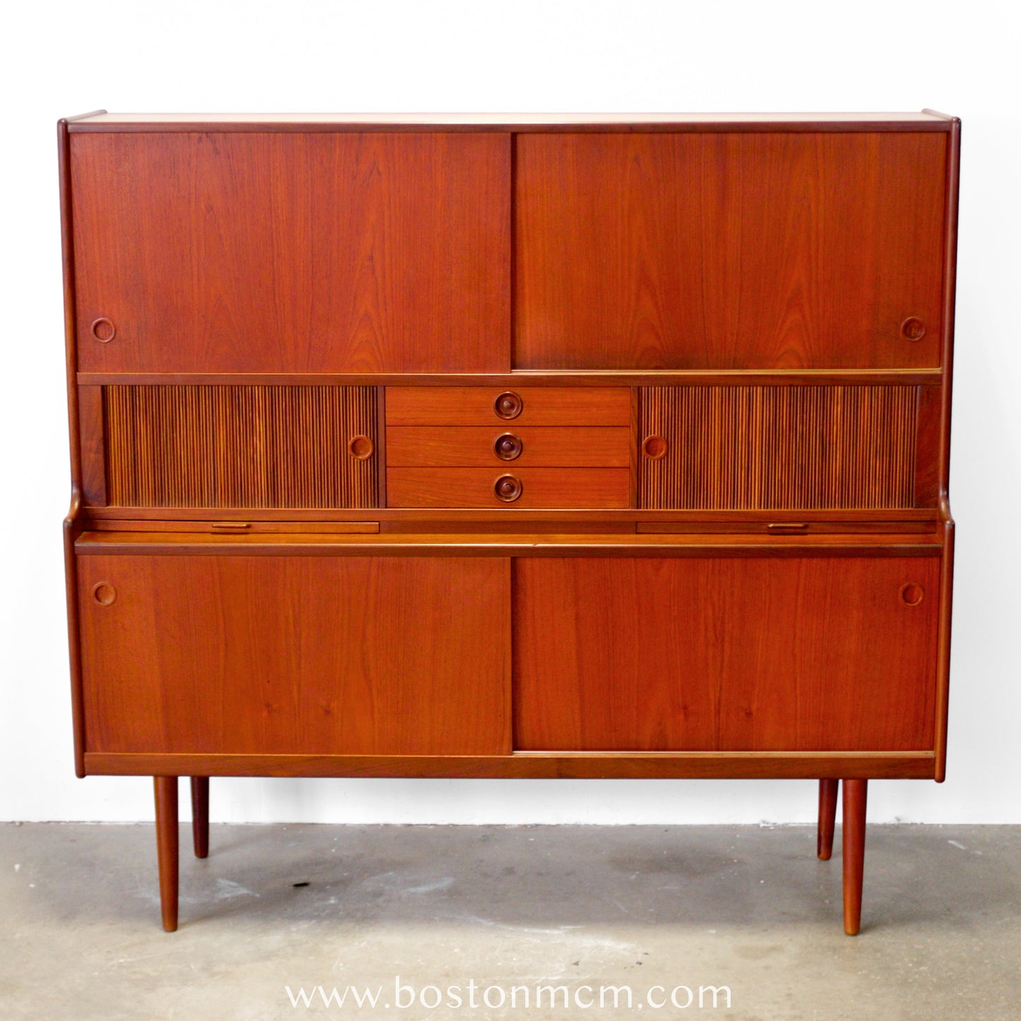 J. Skaaning & Søn Møbelfabrik Teak Highboard Designed by Johannes Andersen - #A1810