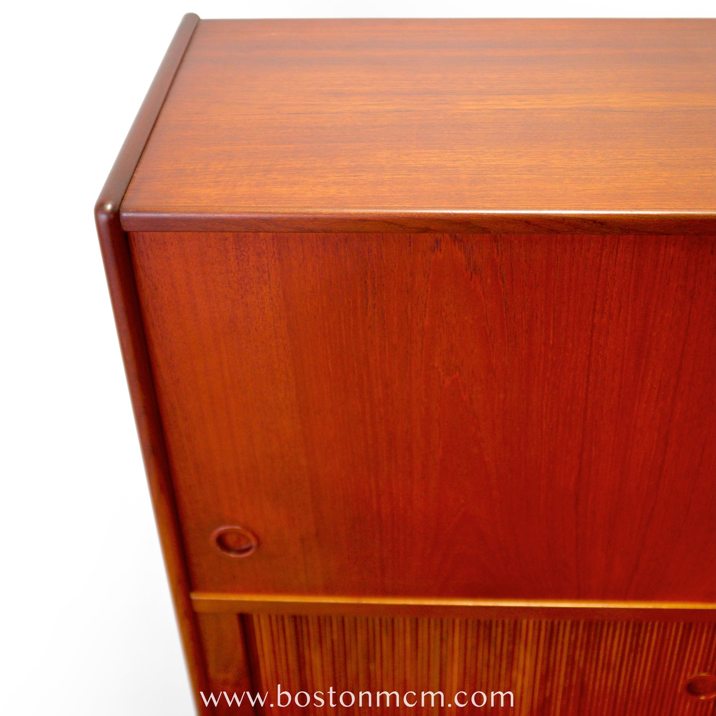 J. Skaaning & Søn Møbelfabrik Teak Highboard Designed by Johannes Andersen - #A1810