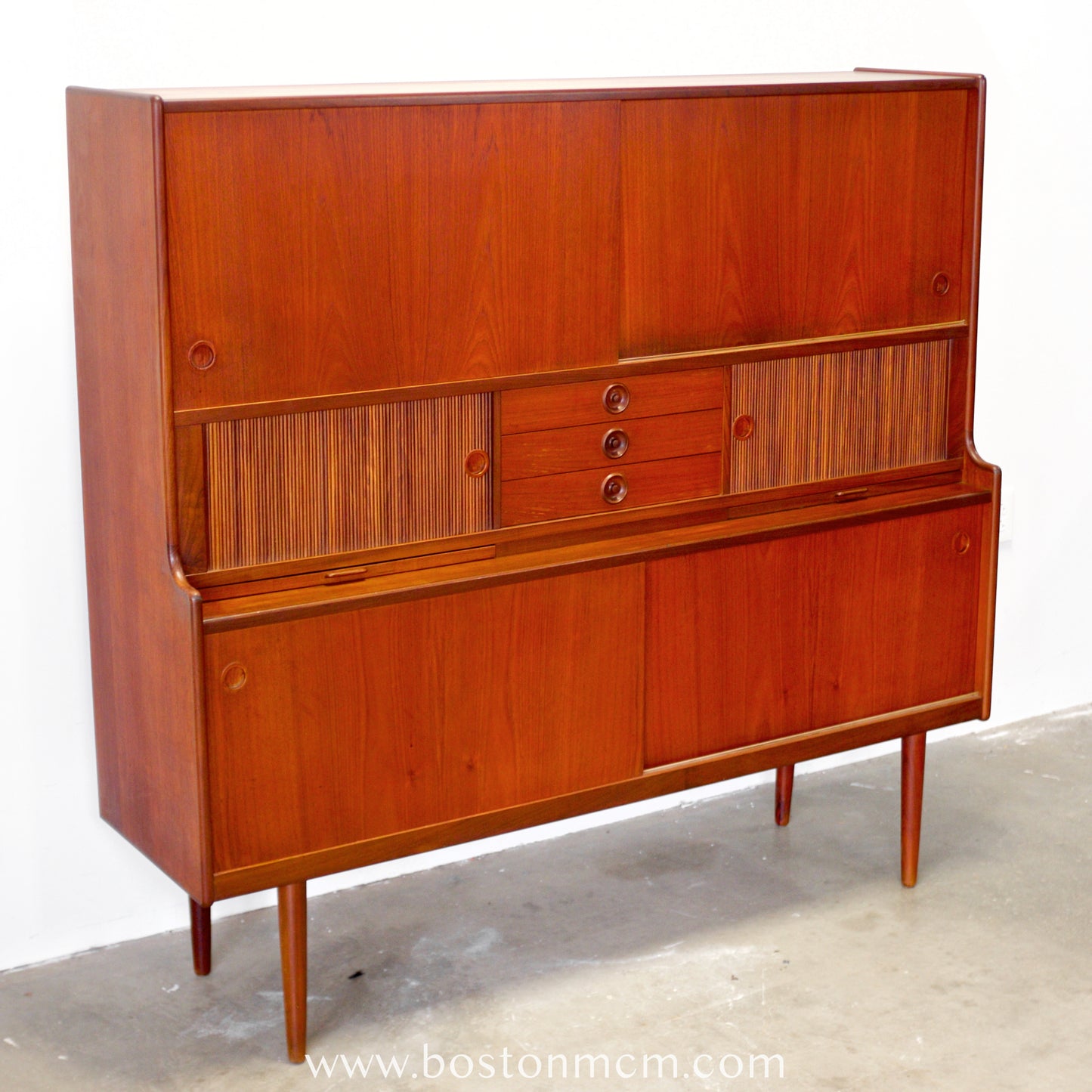 J. Skaaning & Søn Møbelfabrik Teak Highboard Designed by Johannes Andersen - #A1810