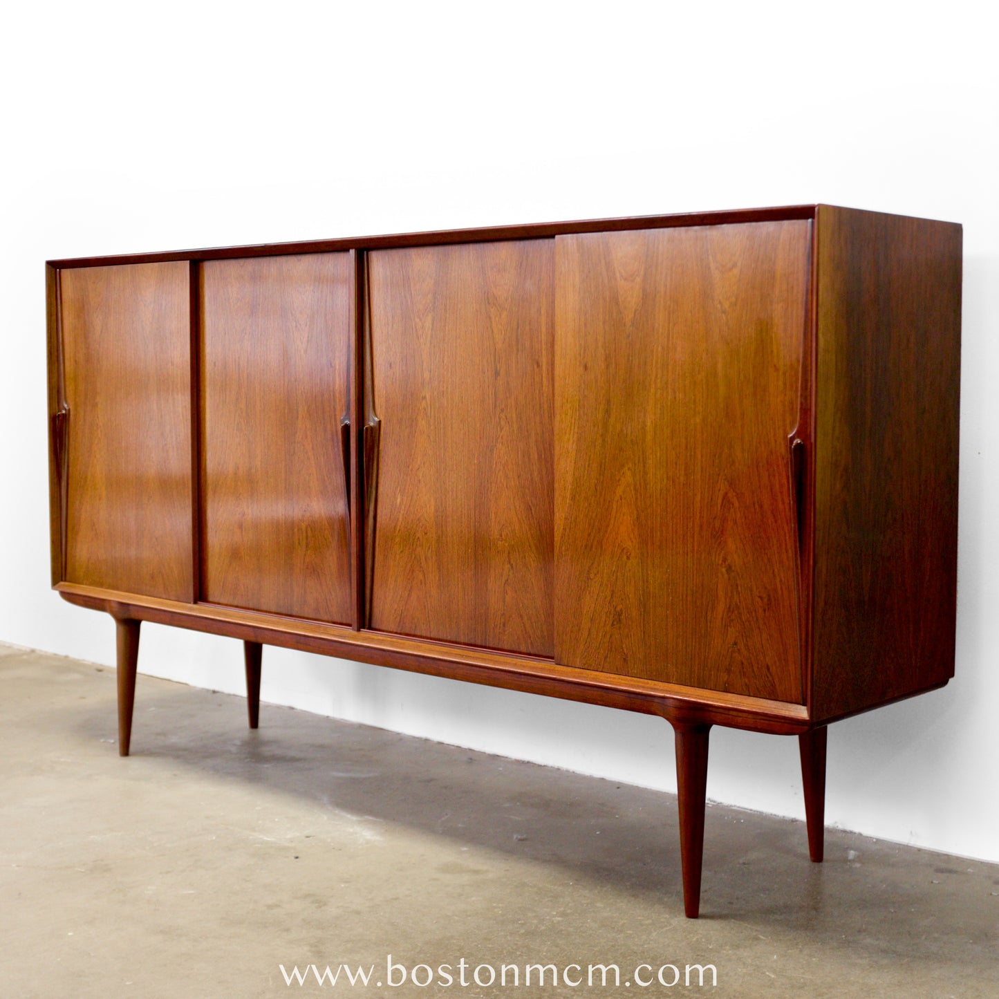 Omann Jun. Møbelfabrik  Model #19  Rosewood Tall Sideboard / Highboard - #A1811
