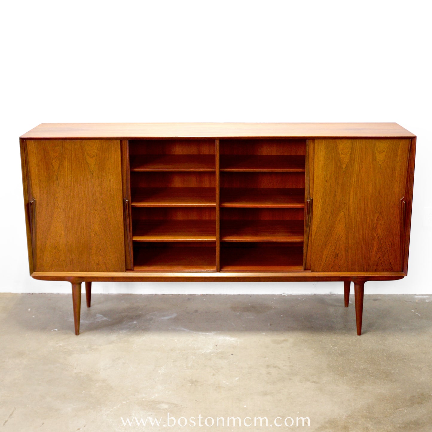 Omann Jun. Møbelfabrik  Model #19  Rosewood Tall Sideboard / Highboard - #A1811