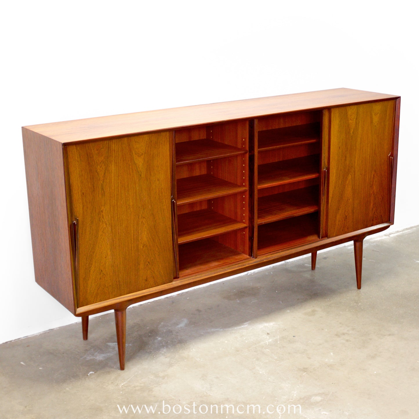 Omann Jun. Møbelfabrik  Model #19  Rosewood Tall Sideboard / Highboard - #A1811