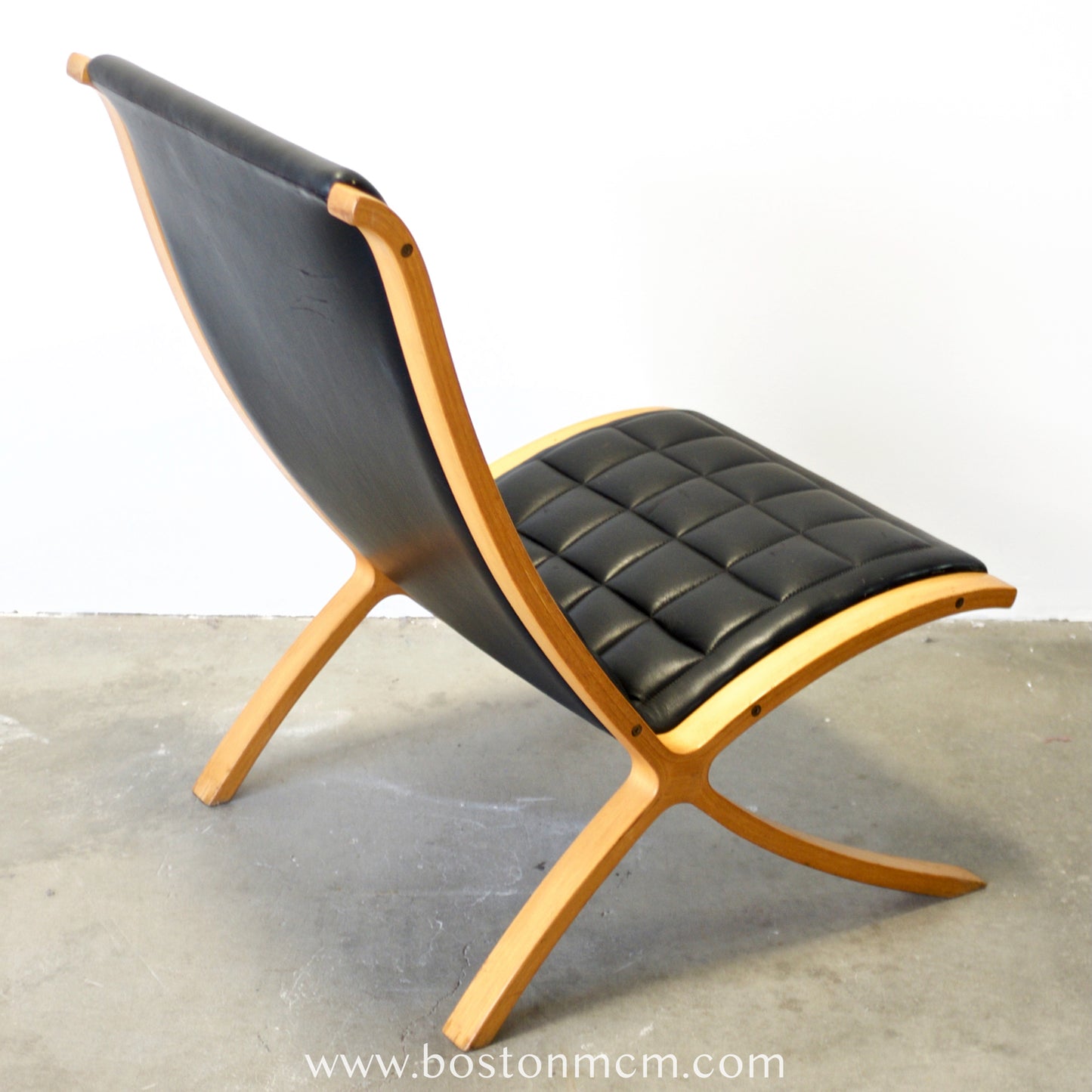 Fritz Hansen “Ax” Chair Designed by Peter Hvidt & Orla Mølgaard Nielsen - #A2199