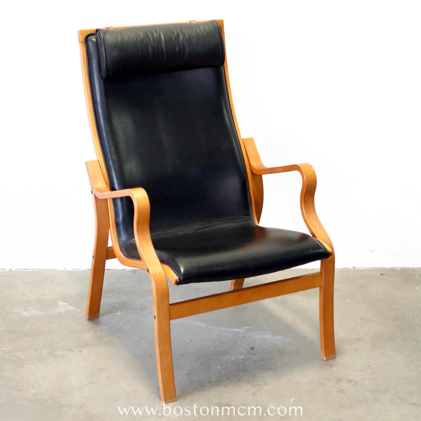 Skovby Møbelfabrik "Bern" Bentwood Beech Armchair with Leather Upholstery - #A2194