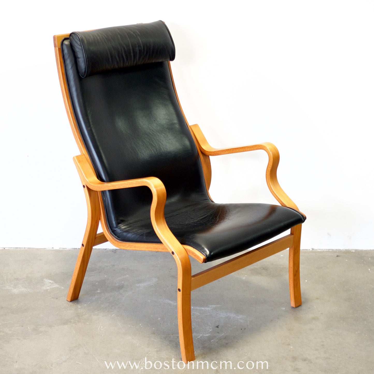Skovby Møbelfabrik "Bern" Bentwood Beech Armchair with Leather Upholstery - #A2195