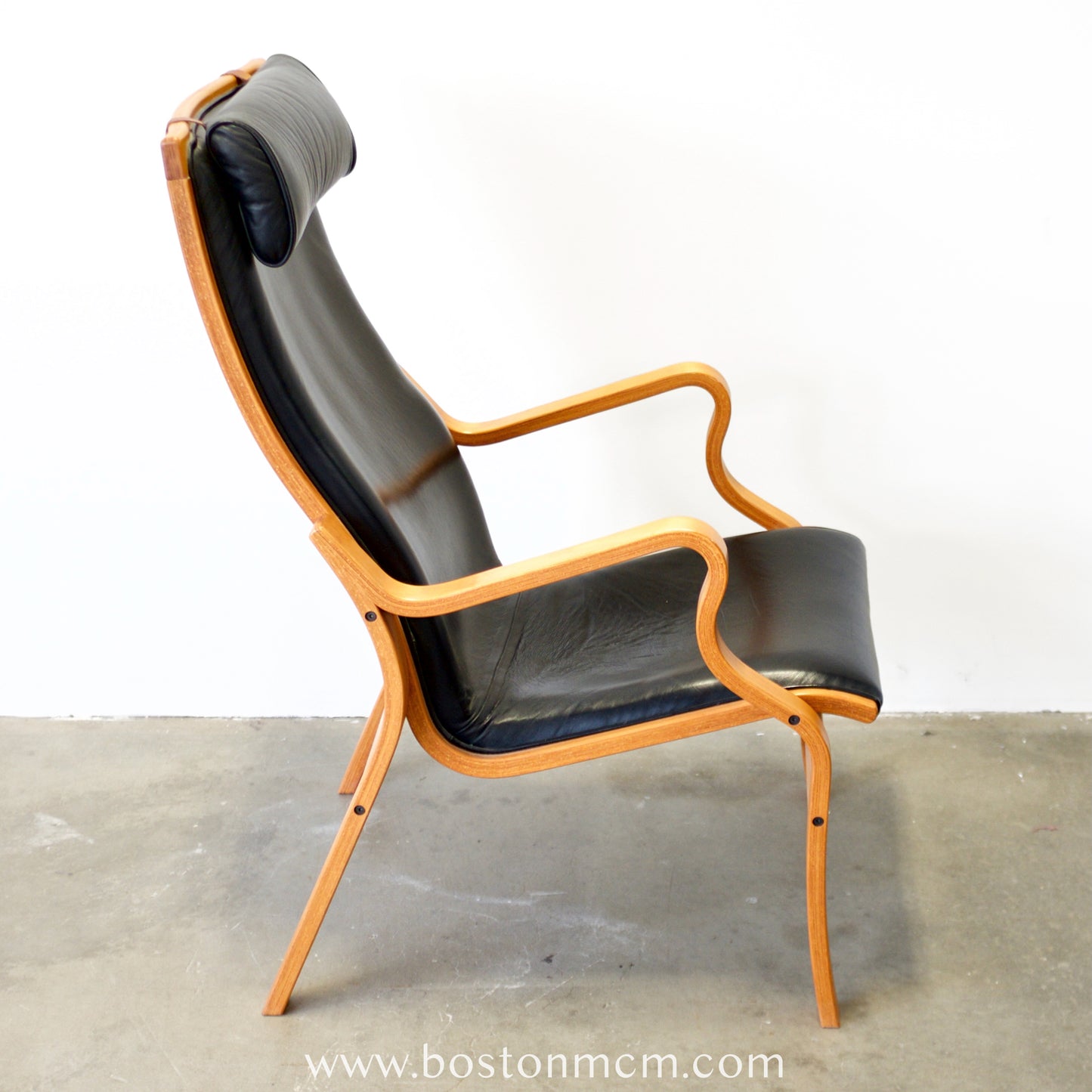 Skovby Møbelfabrik "Bern" Bentwood Beech Armchair with Leather Upholstery - #A2195