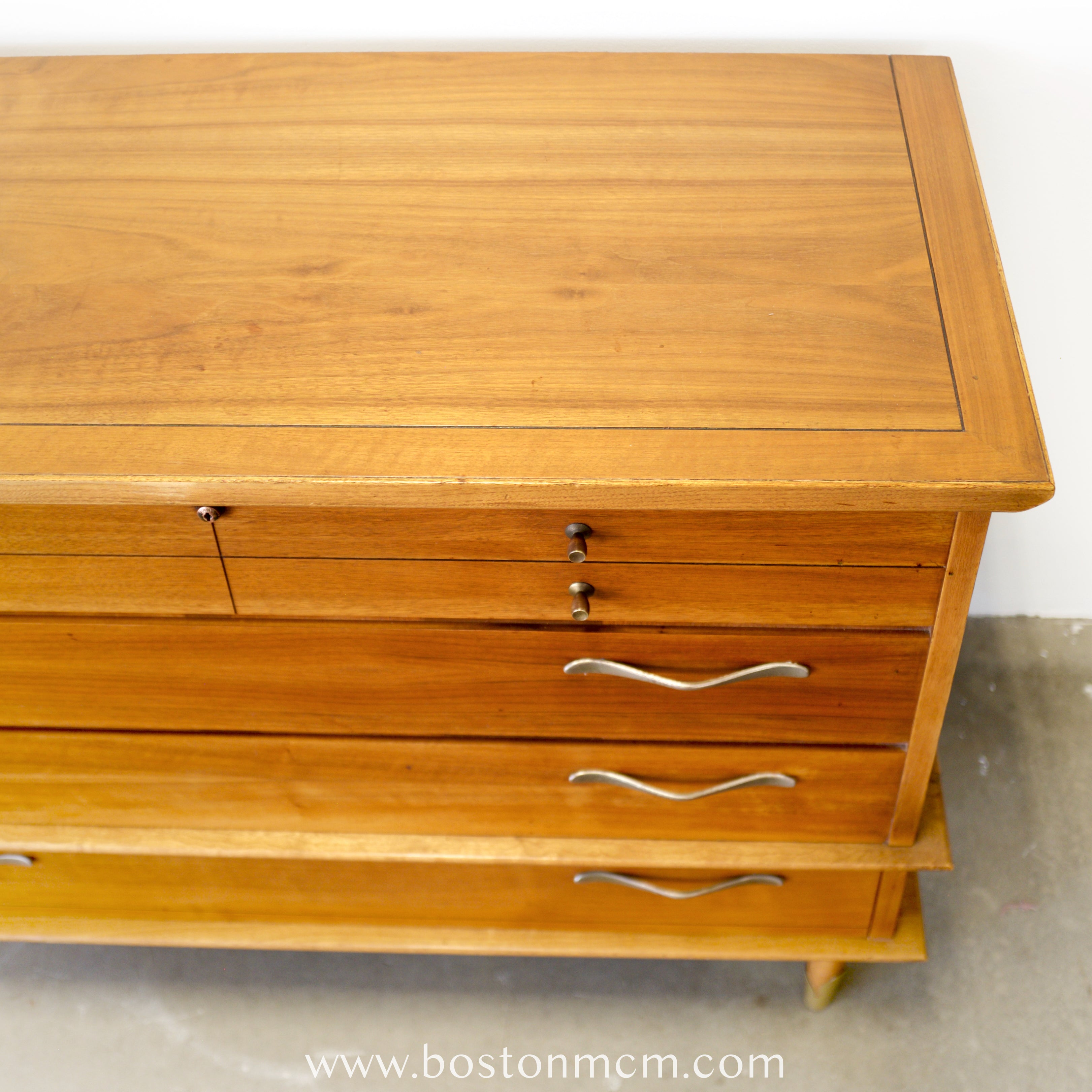 Lane “Copenhagen” Cedar Chest - #A2085 – Boston Mid Century Modern