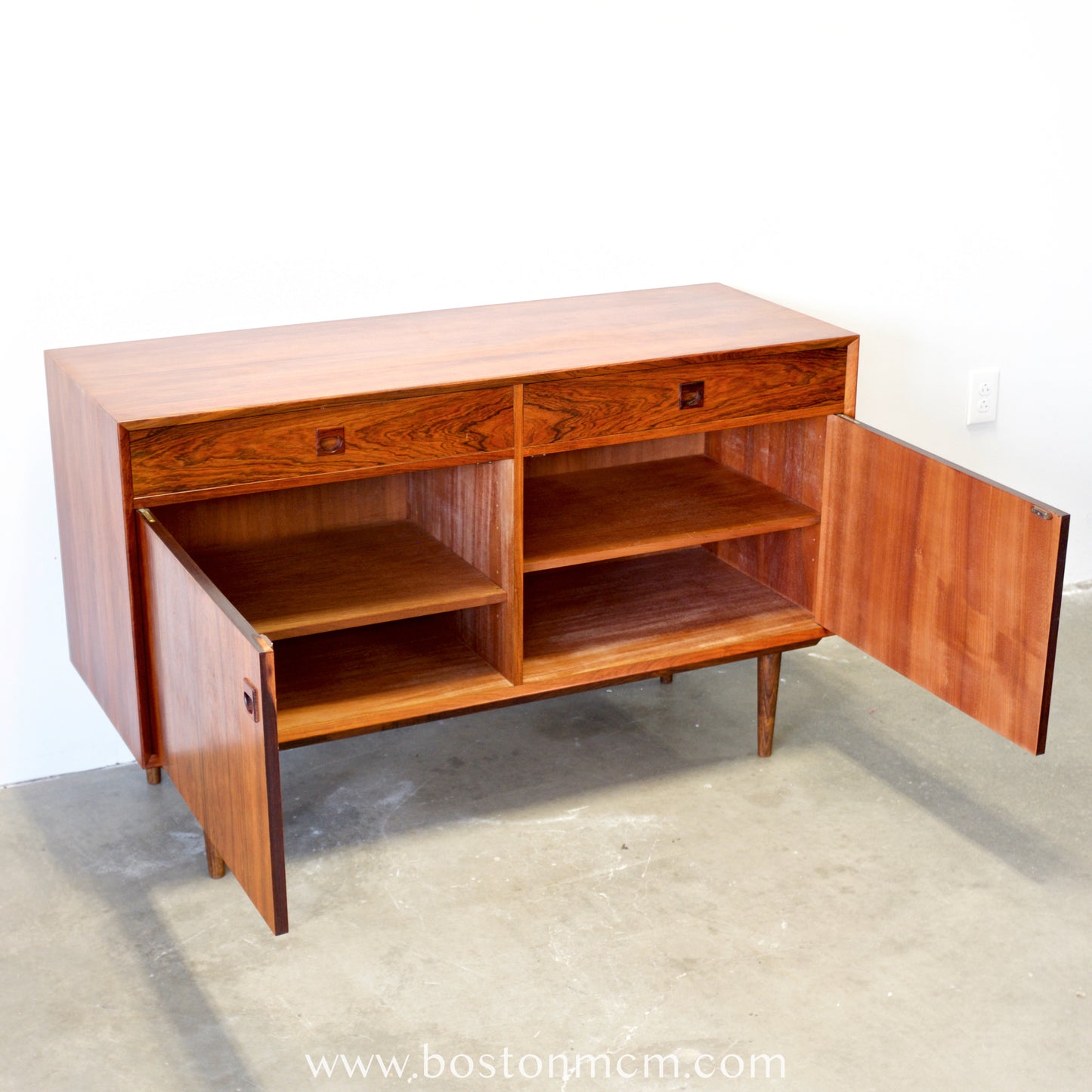 Brouer Møbelfabrik Rosewood Sideboard - #A2140