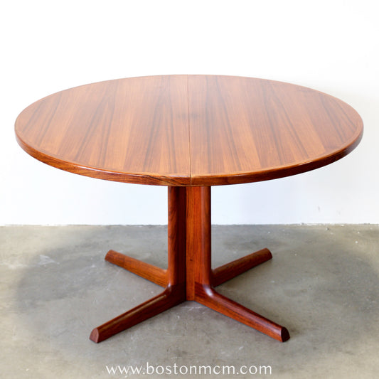 Danish Rosewood Dining Table w/ 2 Leaves - #A2198