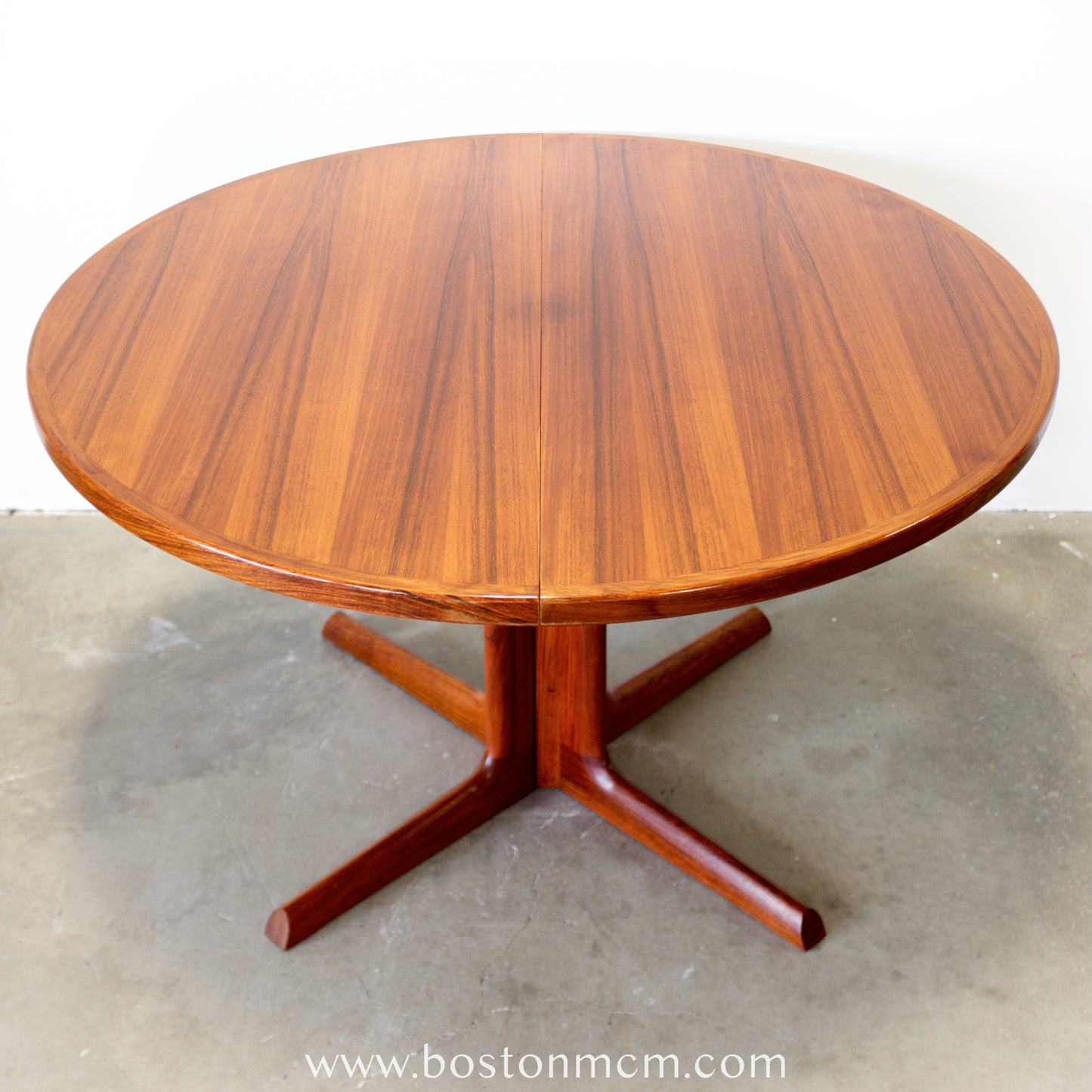Danish Rosewood Dining Table w/ 2 Leaves - #A2198