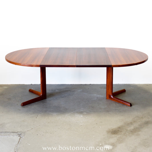 Danish Rosewood Dining Table w/ 2 Leaves - #A2198
