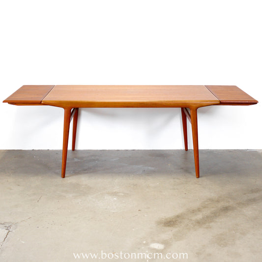 JL Møllers Møbelfabrik Teak Dining Table Designed by Niels O. Møller - #A1854