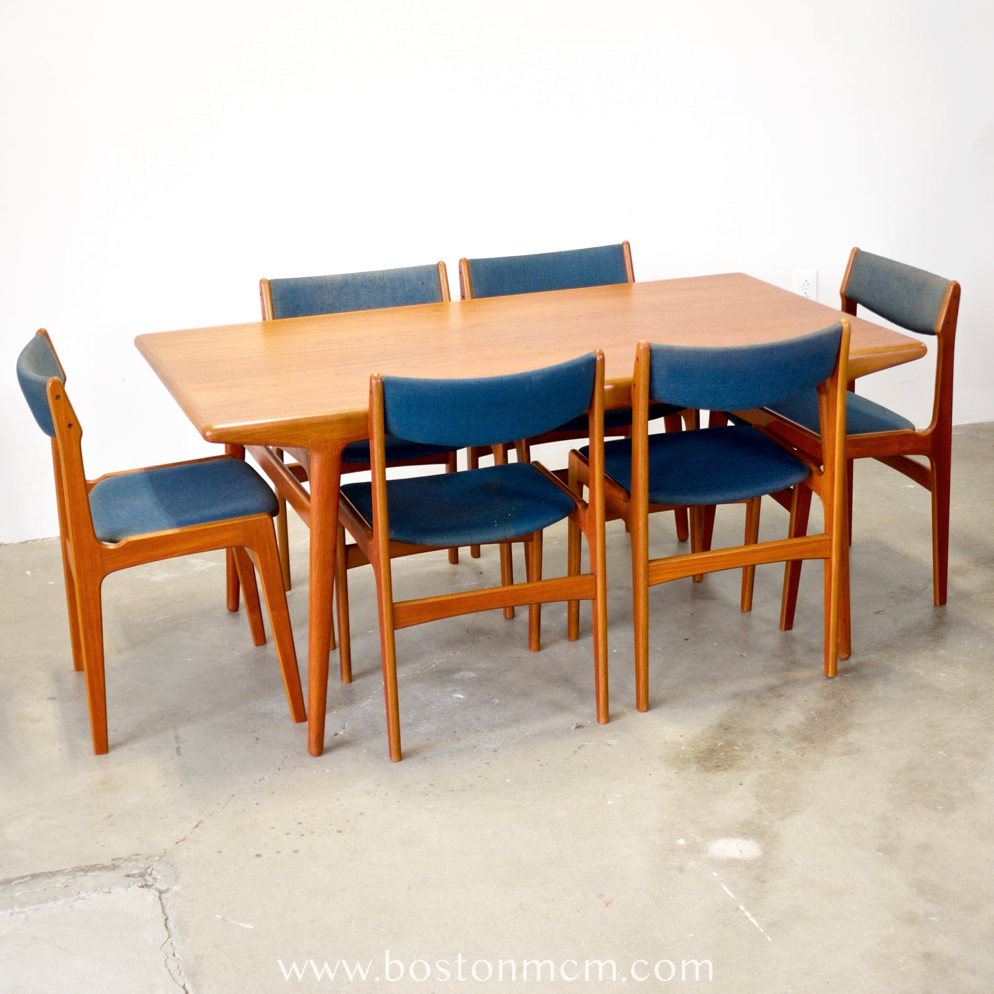 JL Møllers Møbelfabrik Teak Dining Table Designed by Niels O. Møller - #A1854