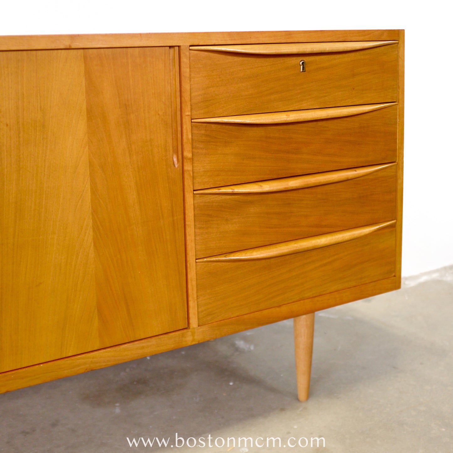 Deutsche Werkstätten Hellerau Oak Sideboard Designed by Franz Ehrlich - #A1861