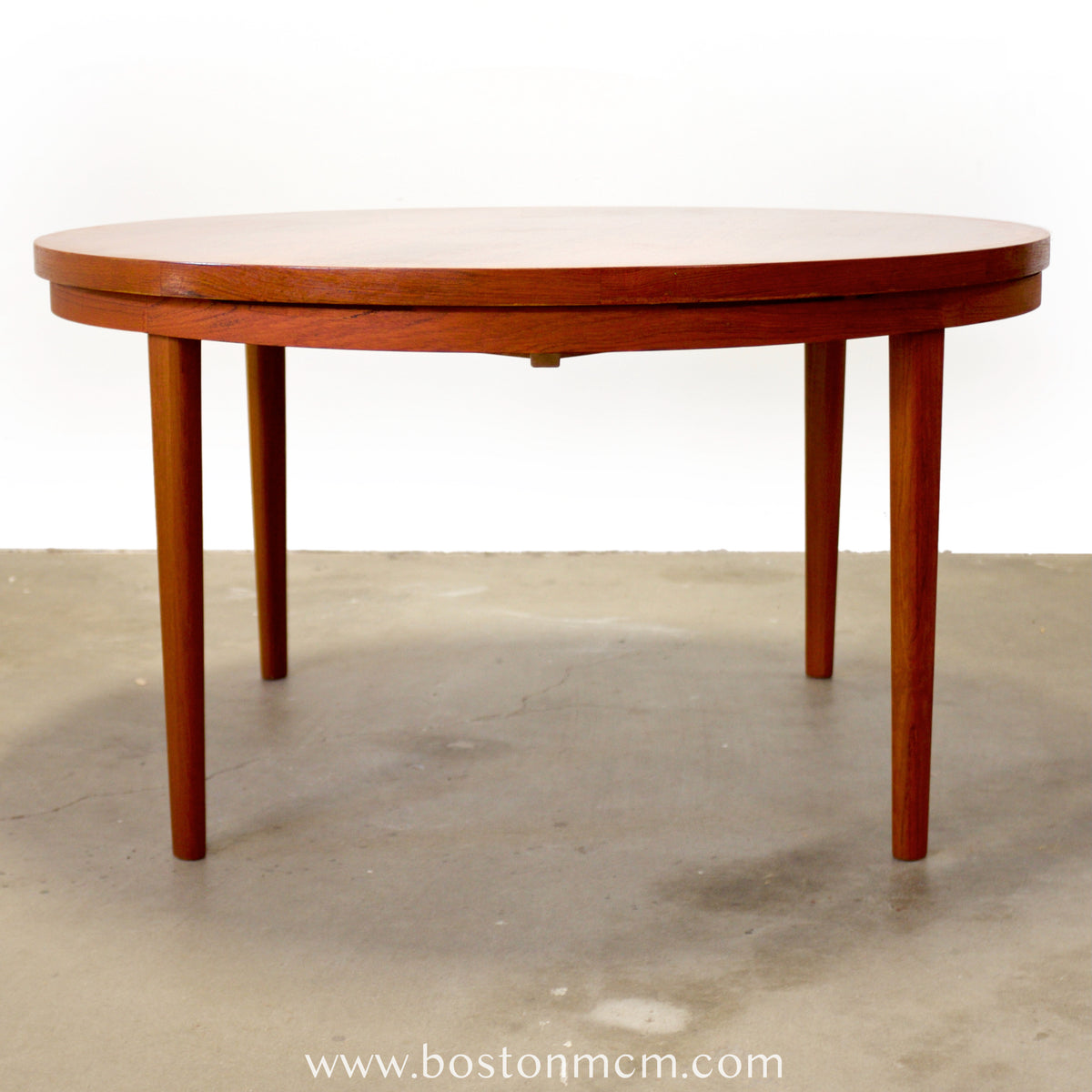 Dyrlund “Lotus” Round Dining Table with Hidden Expandable Leaves - #A2261