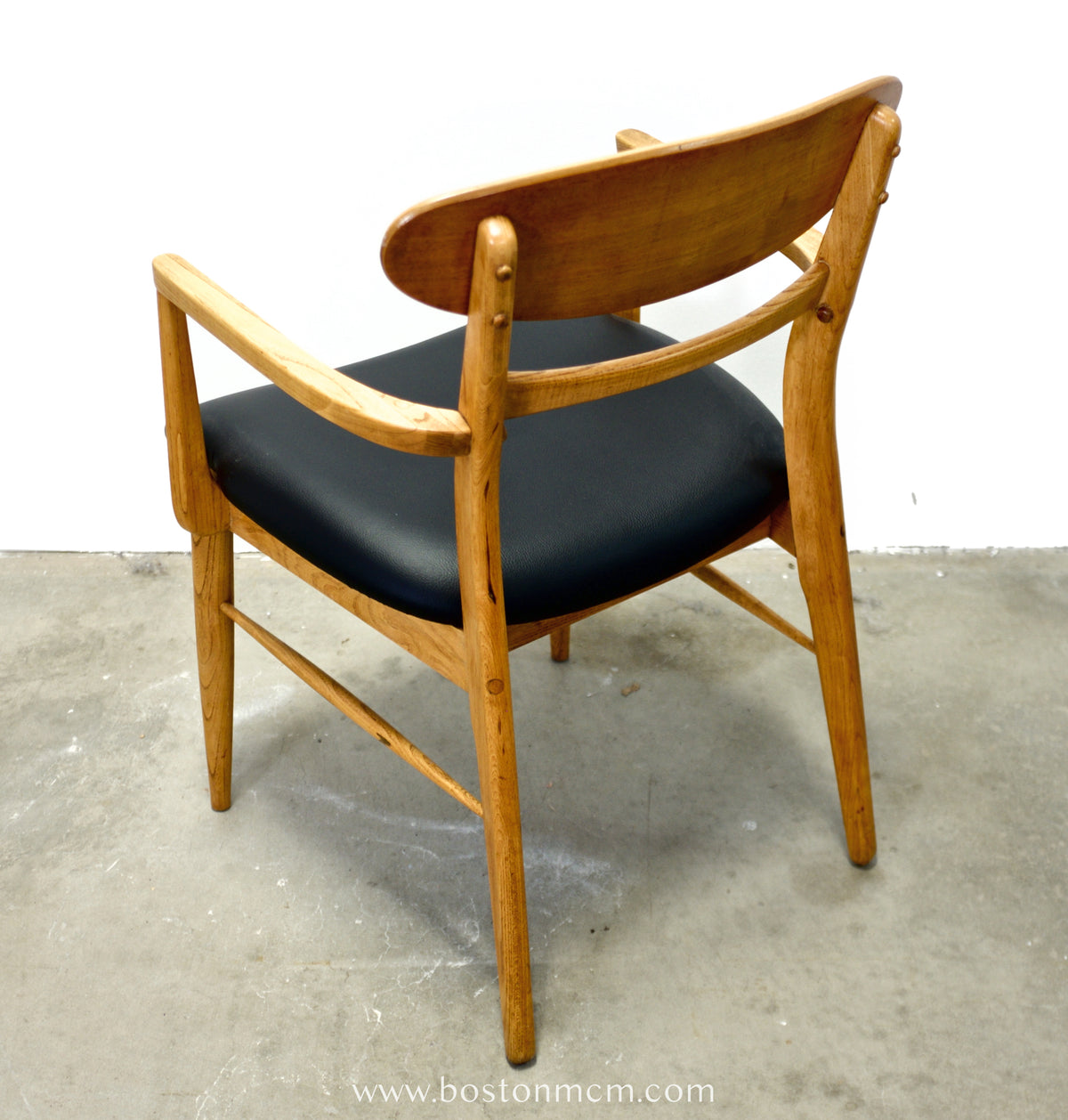 Lane “Acclaim” Walnut & Ash Armchair - #A2201-2