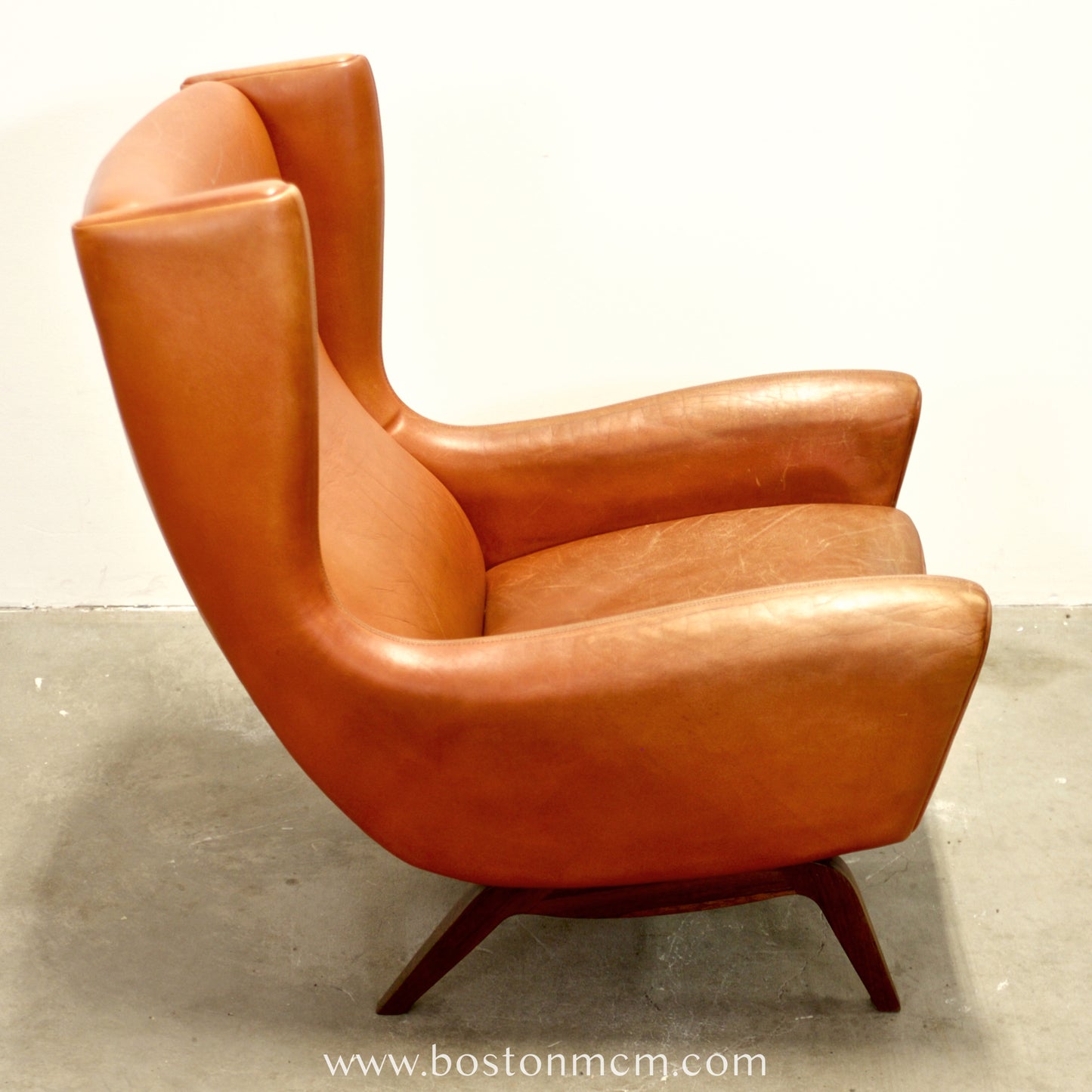 Søren Willadsen Leather & Rosewood Model No.110 Armchair Designed by Illum Wikkelsø - #A2149