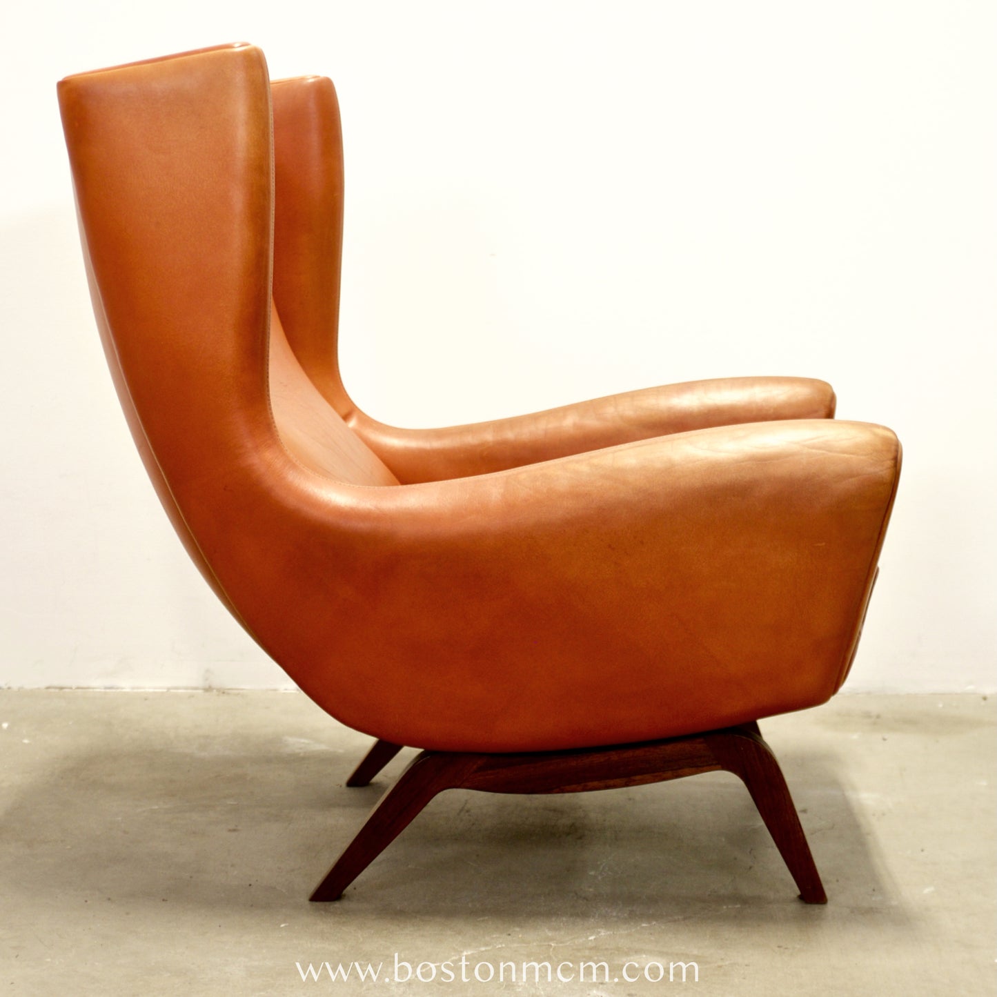 Søren Willadsen Leather & Rosewood Model No.110 Armchair Designed by Illum Wikkelsø - #A2149