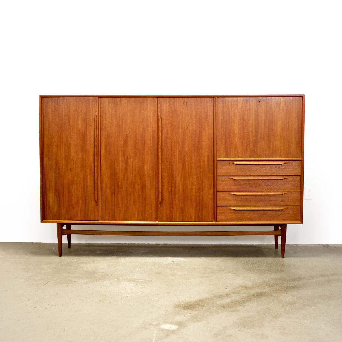 RT Möbel Highboard / Tall Sideboard Designed by Heinrich Riesenpatt - #A2104