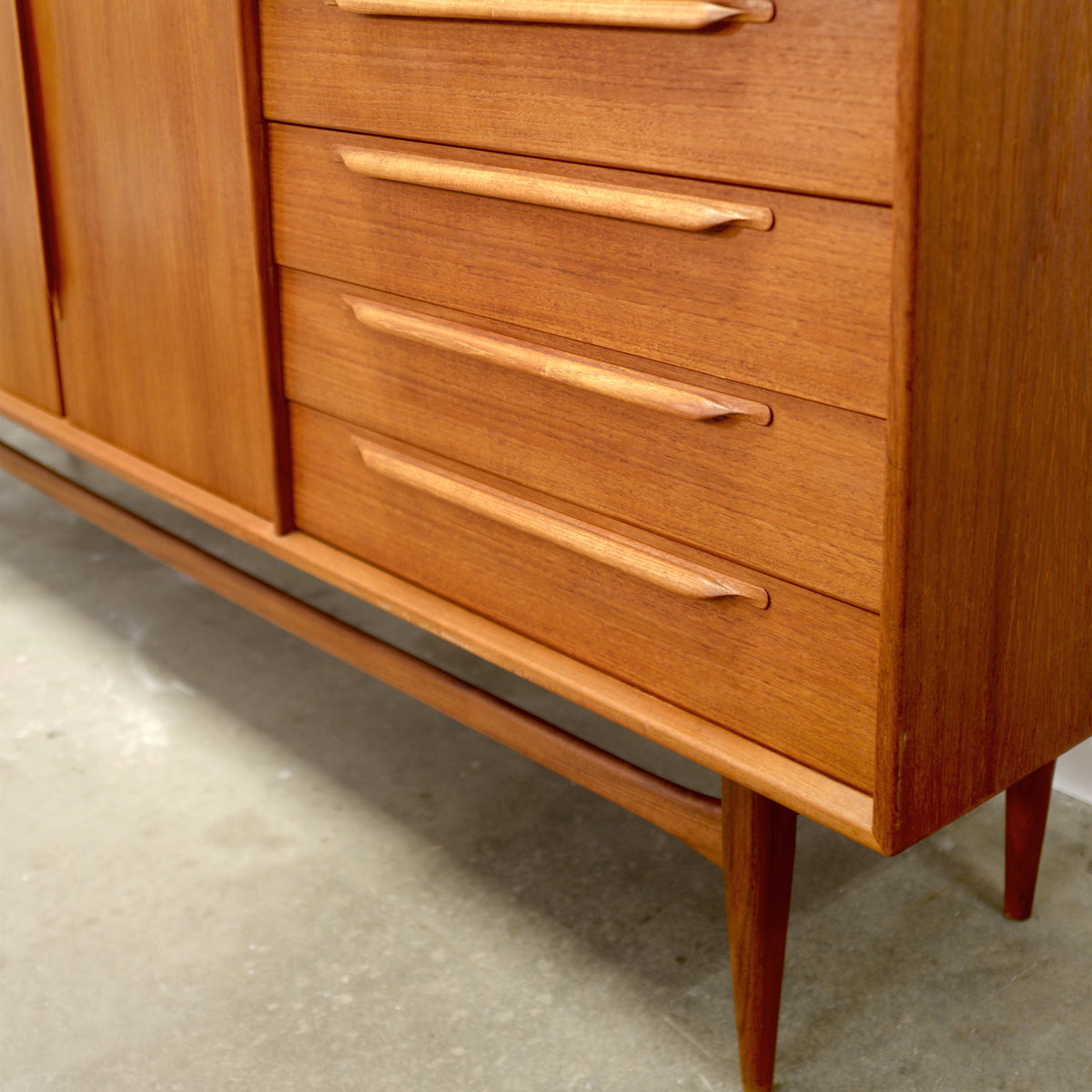 RT Möbel Highboard / Tall Sideboard Designed by Heinrich Riesenpatt - #A2104