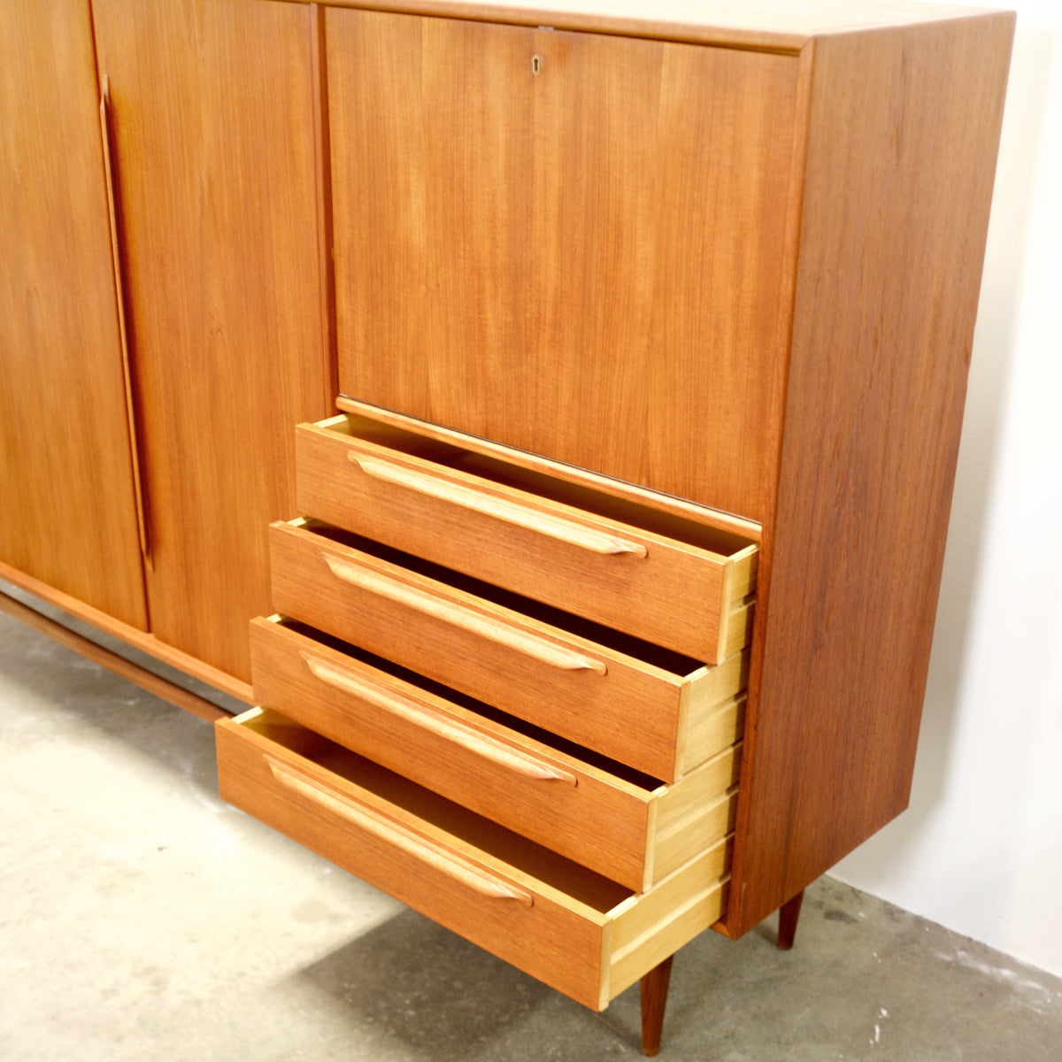 RT Möbel Highboard / Tall Sideboard Designed by Heinrich Riesenpatt - #A2104