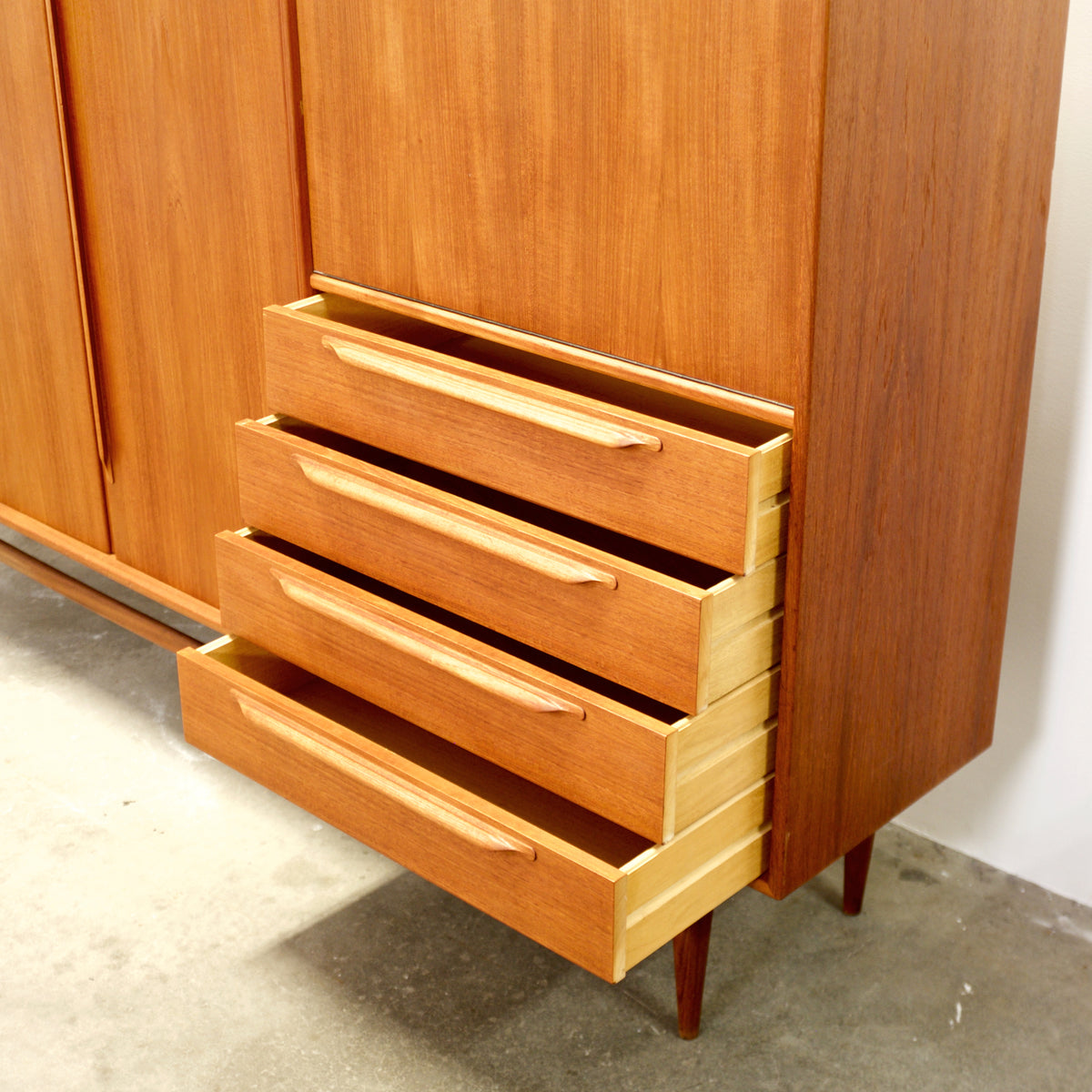 RT Möbel Highboard / Tall Sideboard Designed by Heinrich Riesenpatt - #A2104