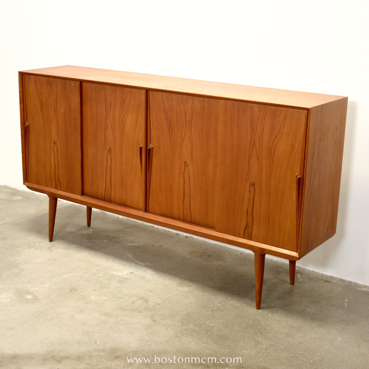 Omann Jun. Møbelfabrik  Model #19 Tall Sideboard / Highboard -  #A1777