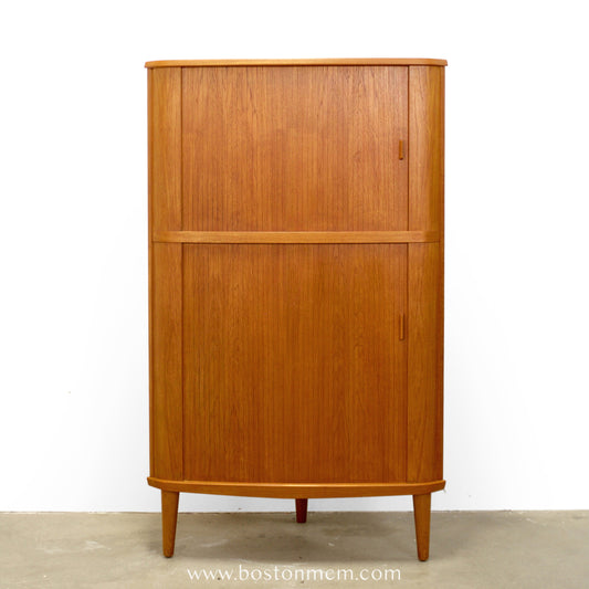 Skovmand & Andersen Model 3 Teak Corner Cabinet w/ Bar Cabinet Designed by Arne Hovmand Olsen - #A2131