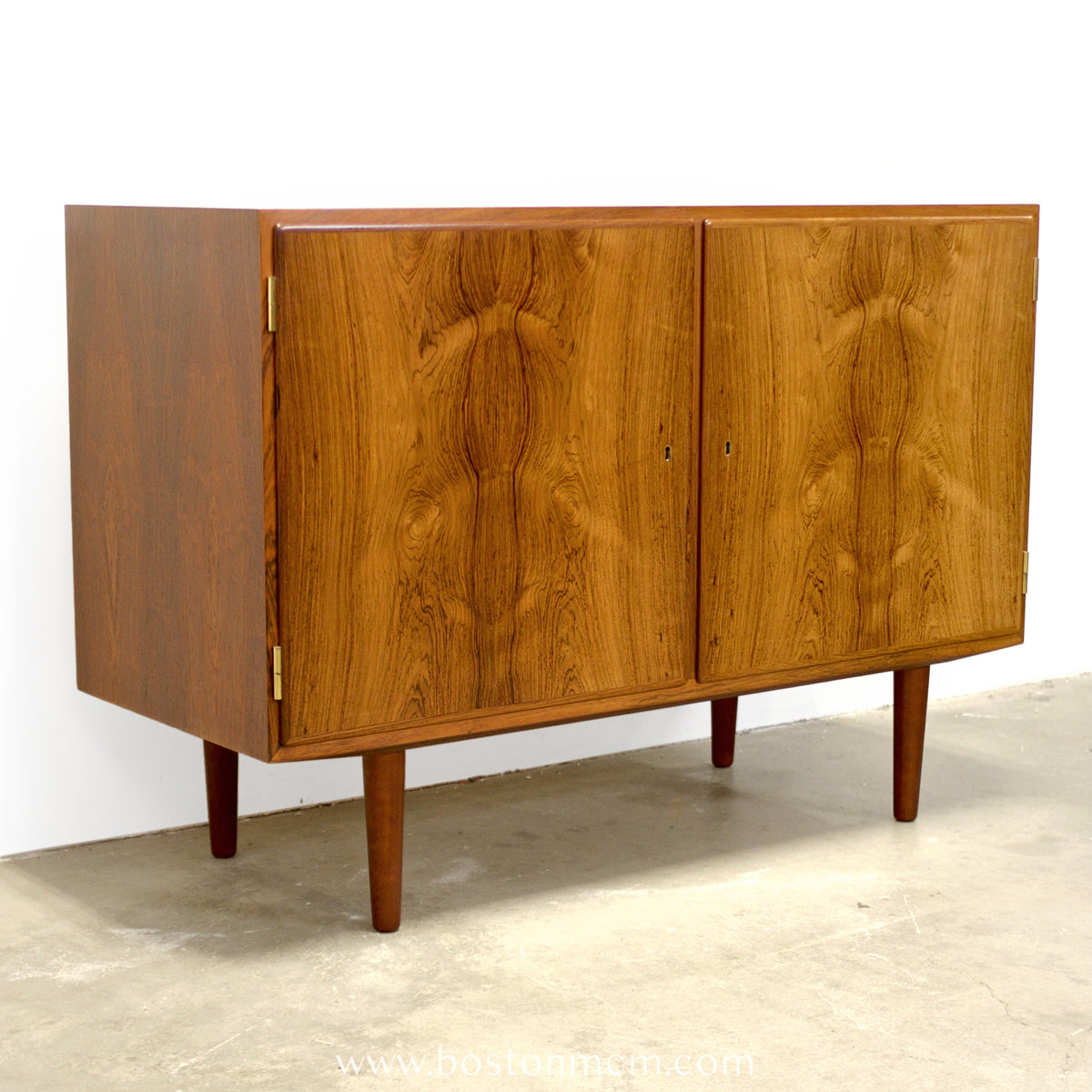 Hundevad & Co. Model #40/3 Rosewood Sideboard Designed by Carlo Jensen - #A1865