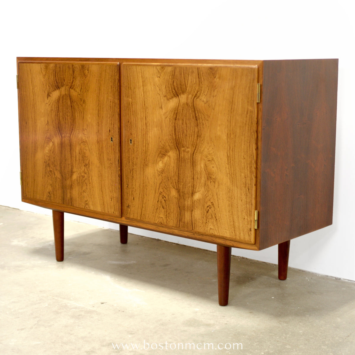 Hundevad & Co. Model #40/3 Rosewood Sideboard Designed by Carlo Jensen - #A1865
