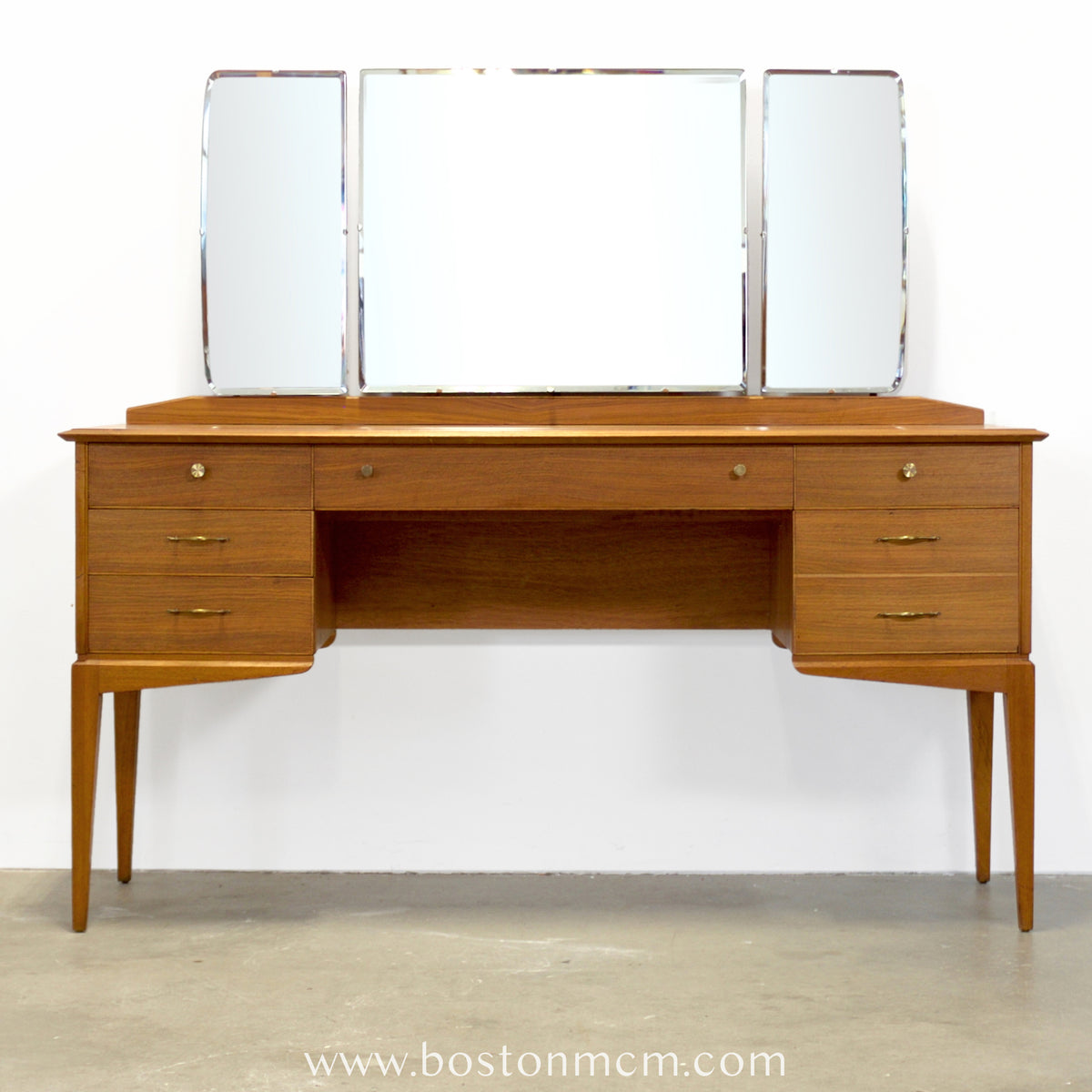 Alfred Cox, Ltd. Walnut Vanity with Triptych Mirror - #A2332