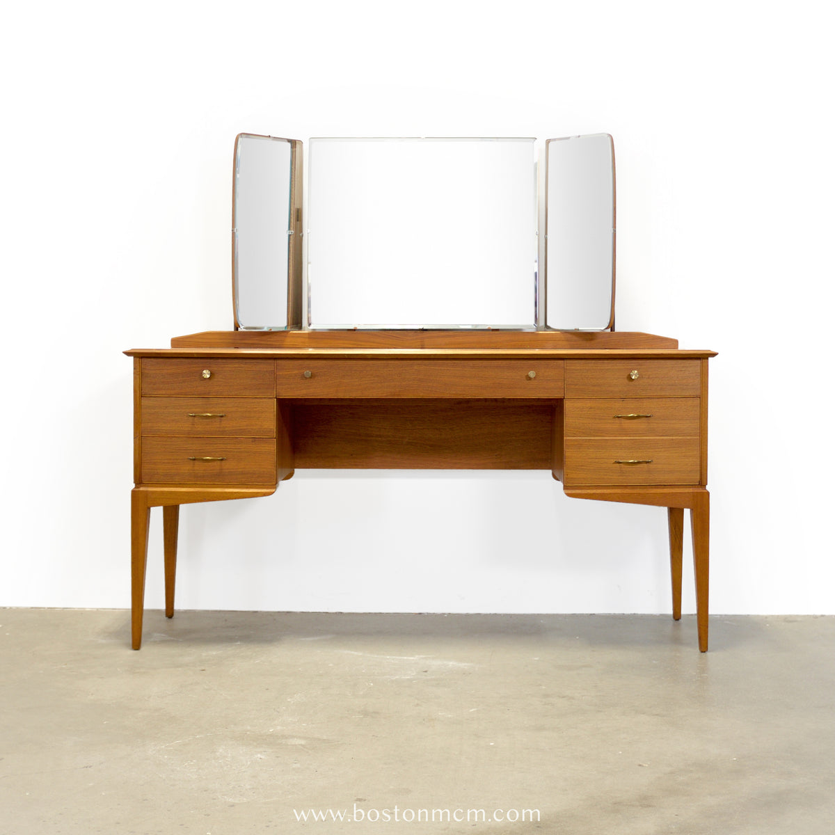 Alfred Cox, Ltd. Walnut Vanity with Triptych Mirror - #A2332