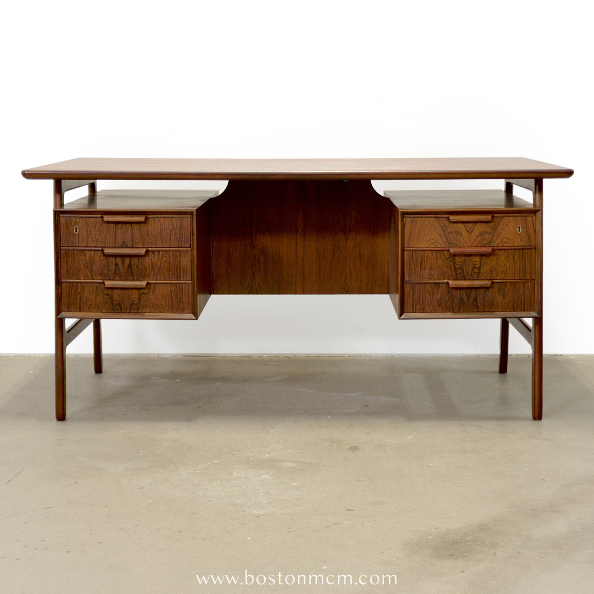 Omann Jun. Møbelfabrik  Model No. 75 Rosewood Desk - #A2251