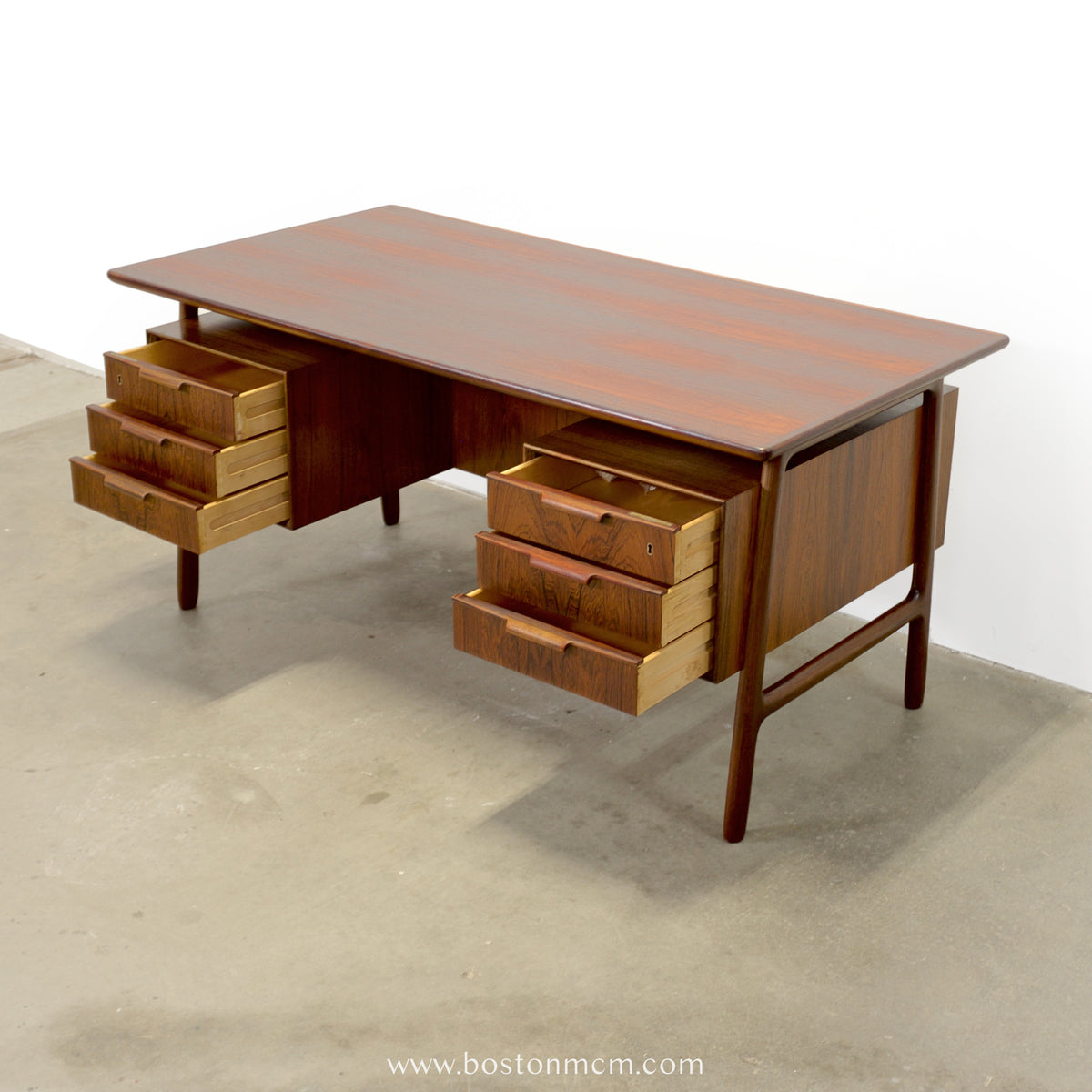 Omann Jun. Møbelfabrik  Model No. 75 Rosewood Desk - #A2251