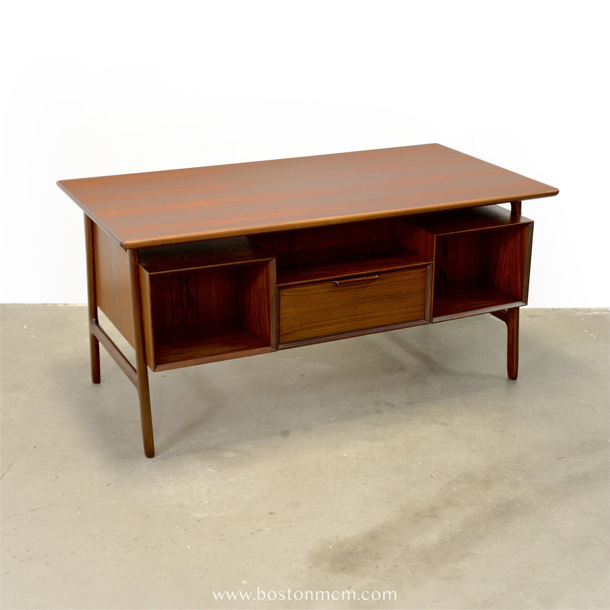 Omann Jun. Møbelfabrik  Model No. 75 Rosewood Desk - #A2251