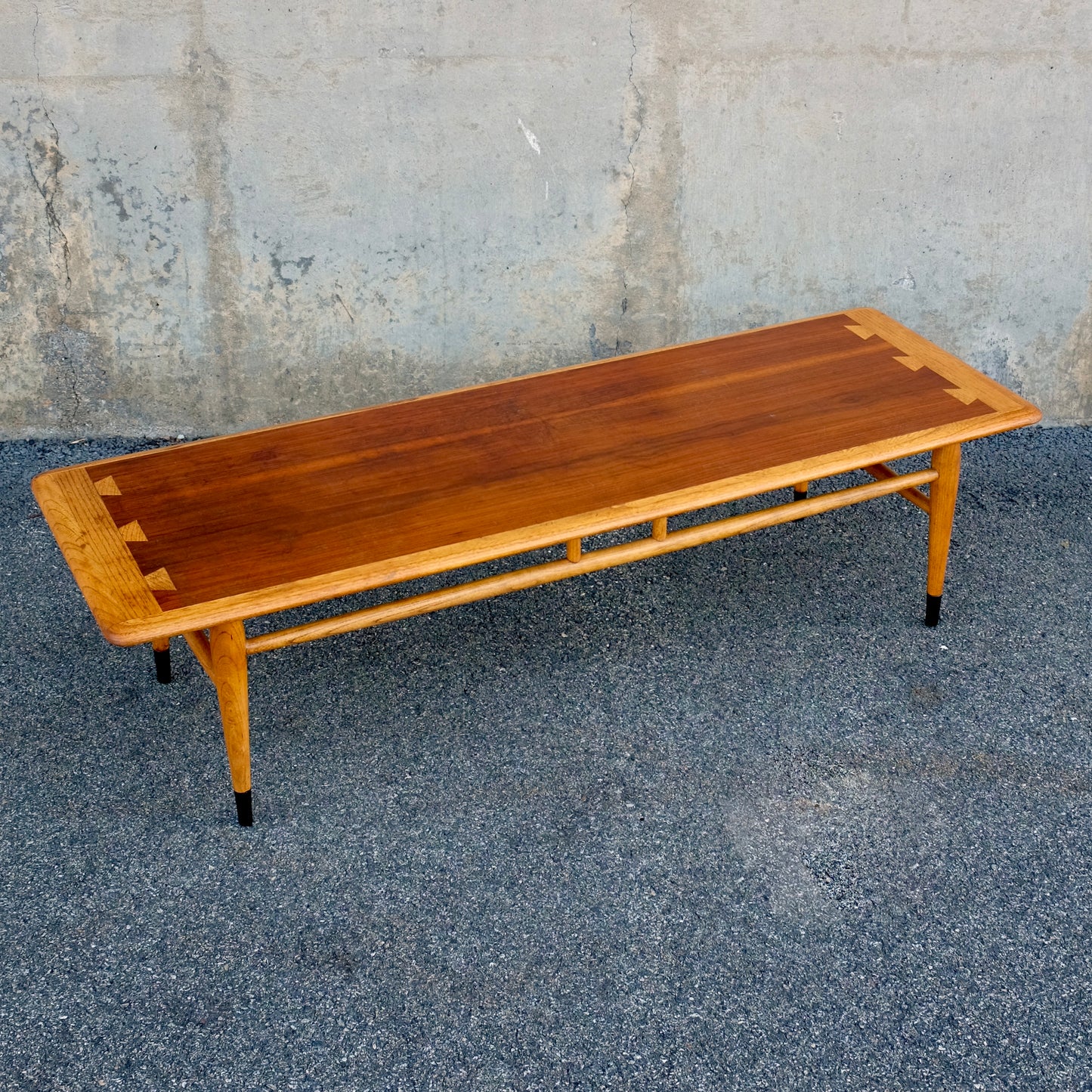 Lane Furniture "Acclaim" Walnut and Ash Coffee Table