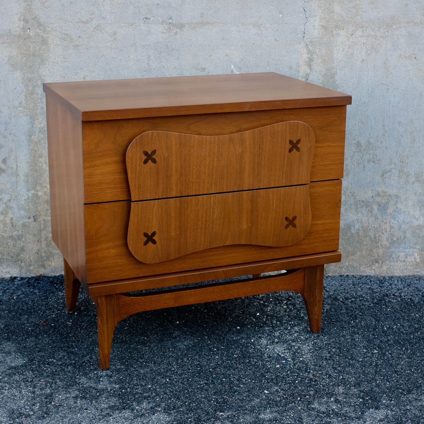 Bassett Furniture "Monterey" Walnut & Rosewood Nightstand