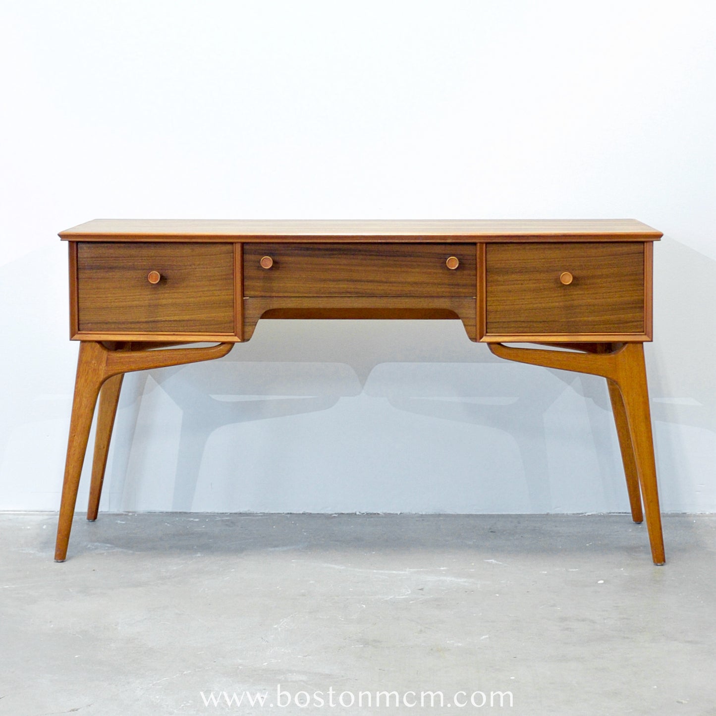 AC Furniture Dressing Table / Vanity & Mirror - #A21