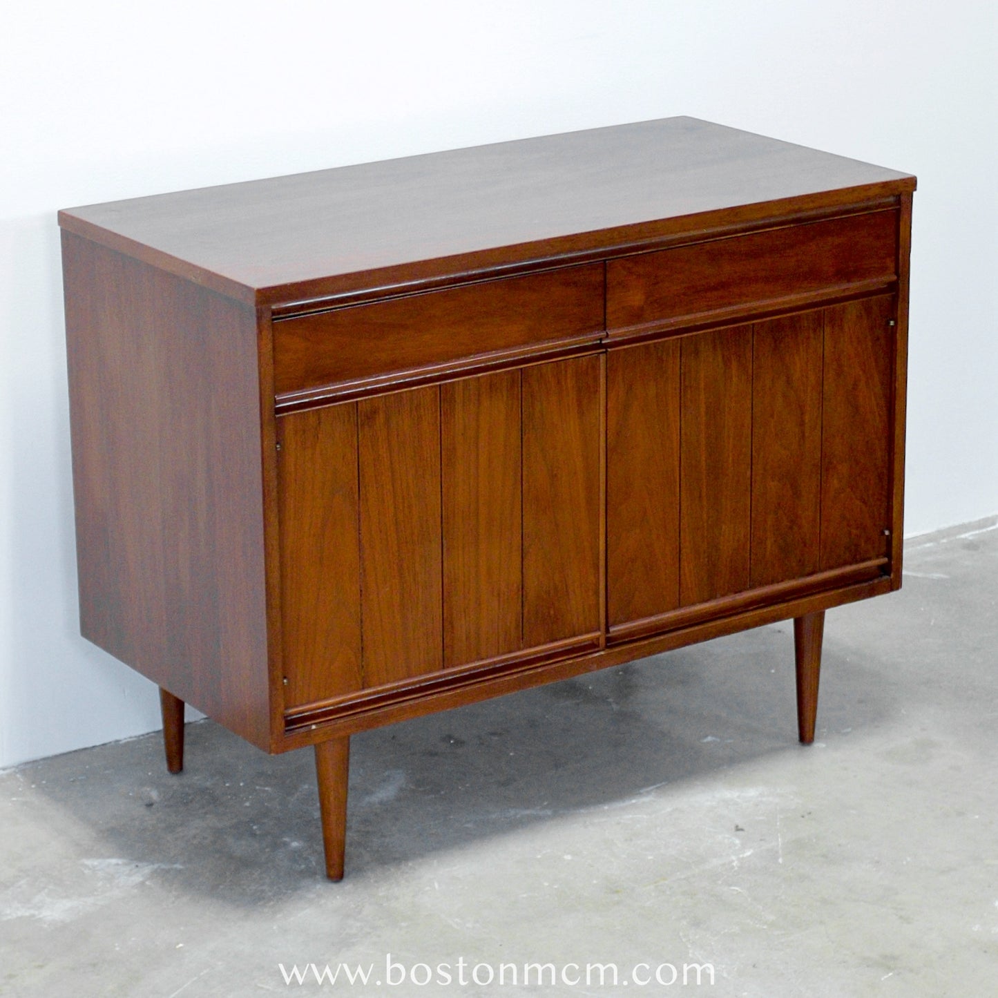 Dixie Furniture Walnut Credenza / Buffet