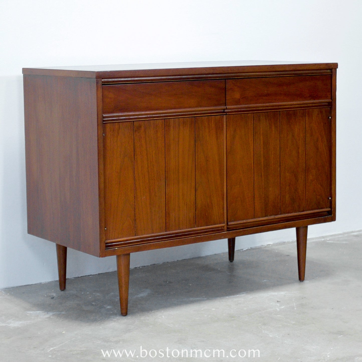 Dixie Furniture Walnut Credenza / Buffet