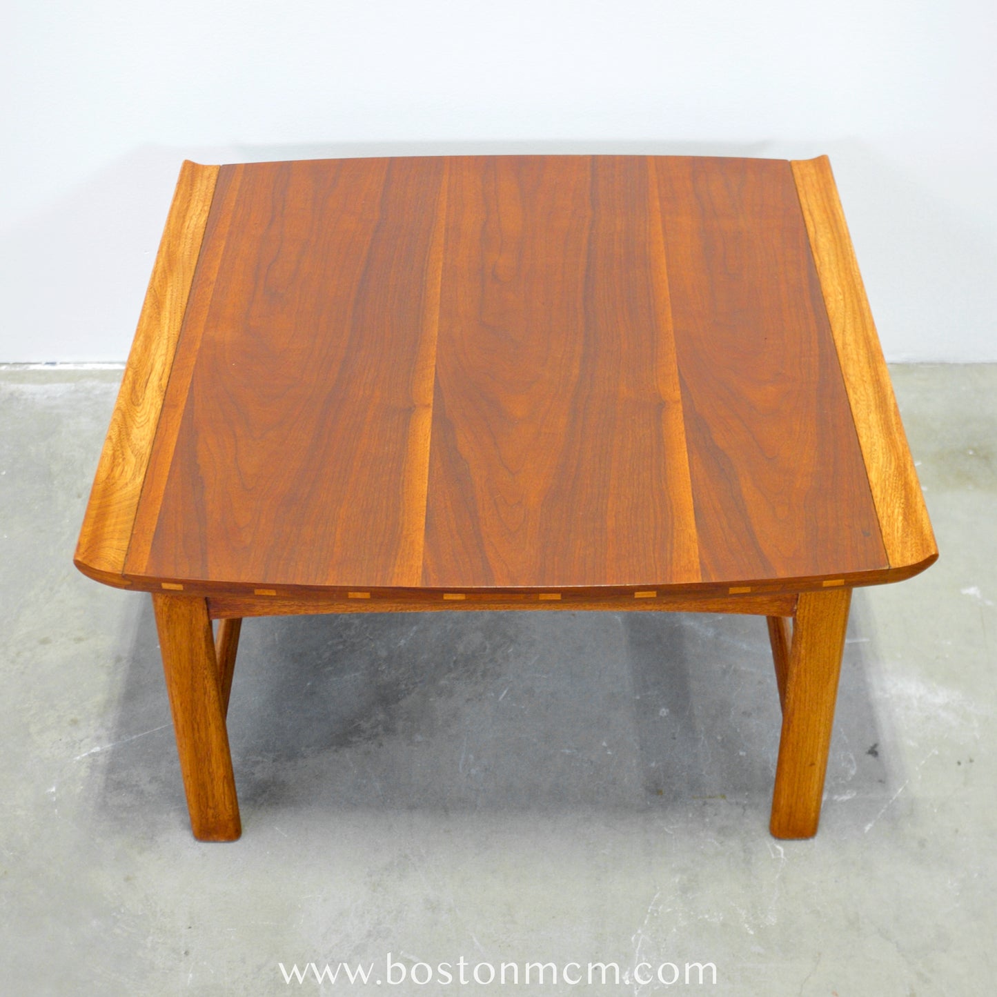 Lane Furniture "Vogue" Square Coffee Table