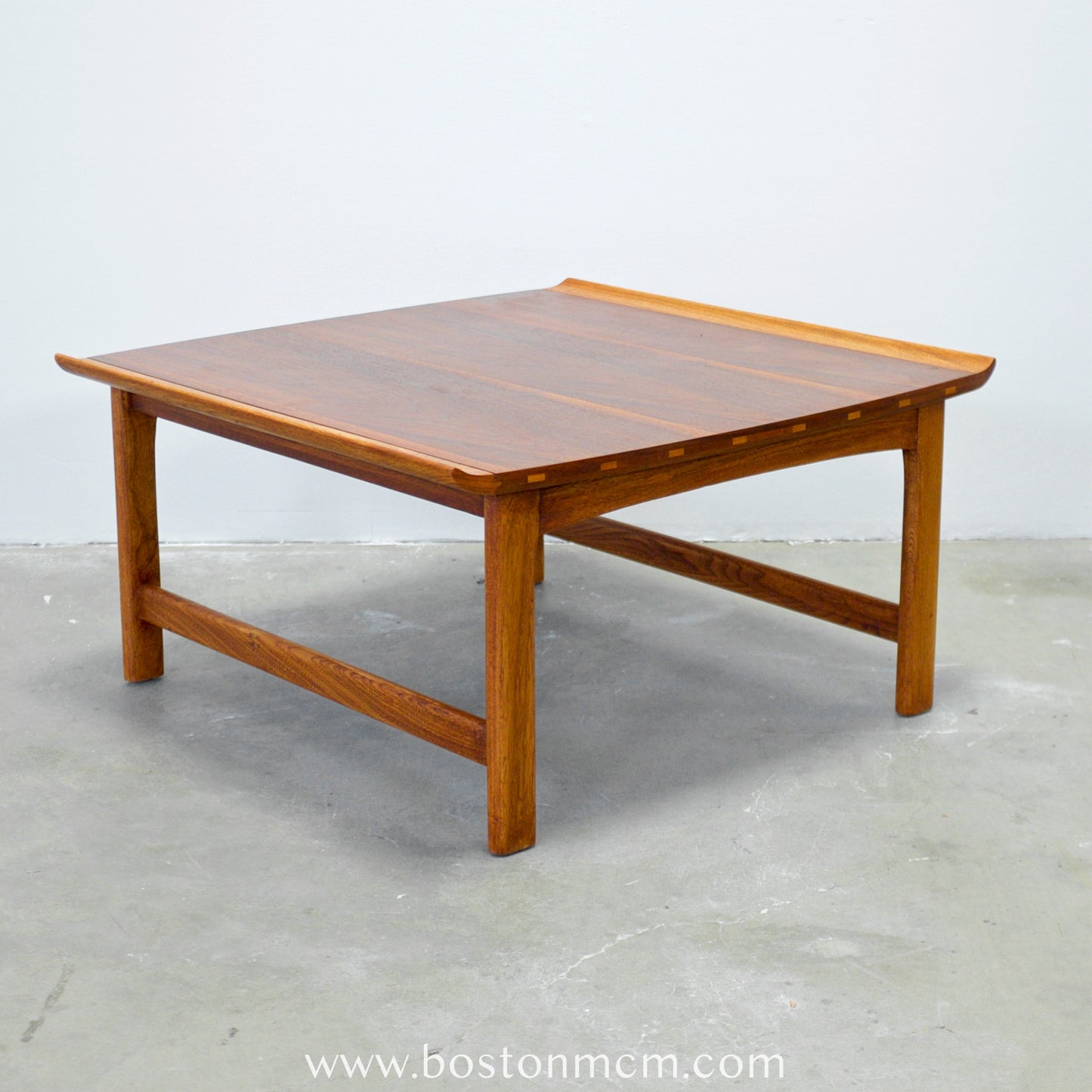 Lane Furniture "Vogue" Square Coffee Table