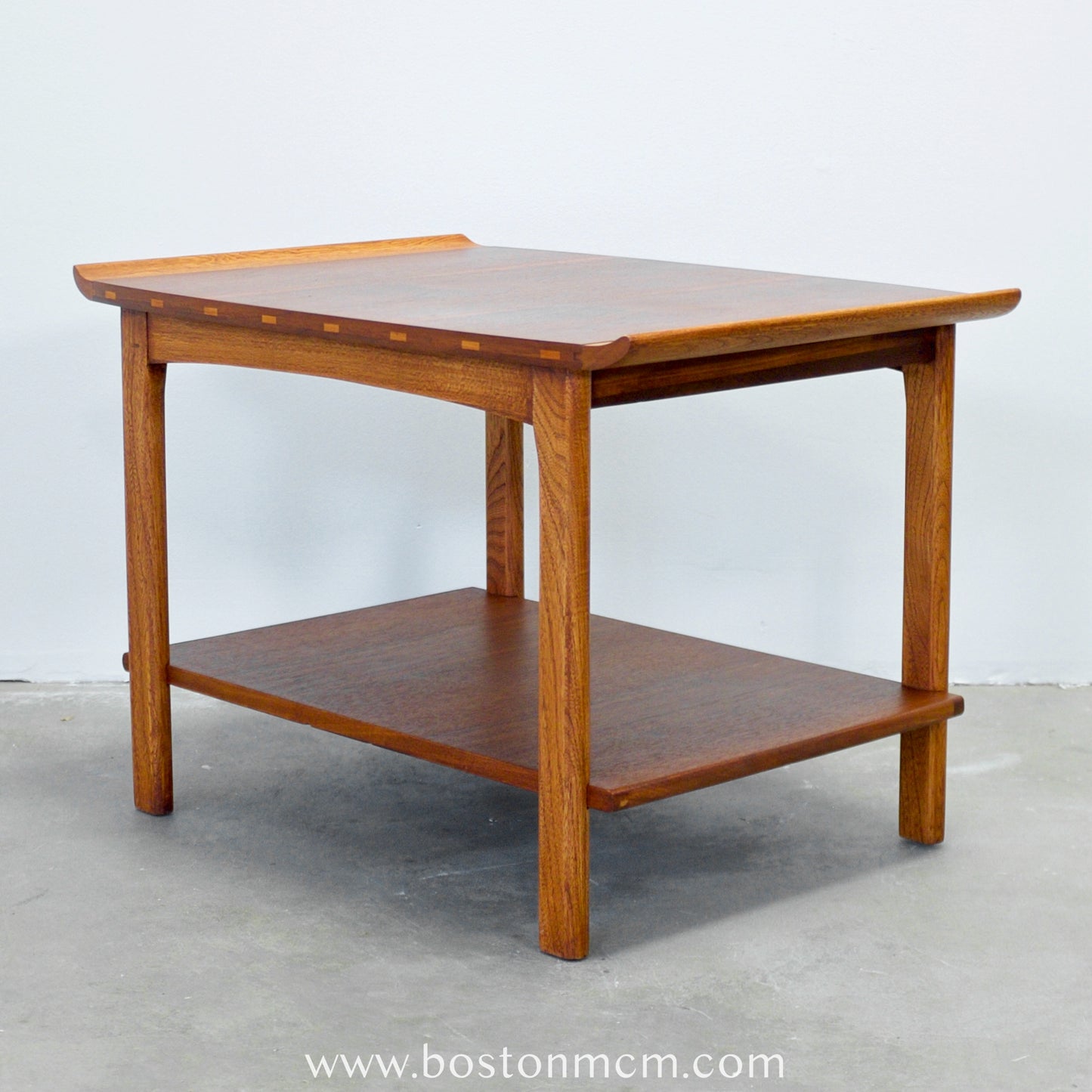 Lane Furniture "Vogue" Walnut Side Table