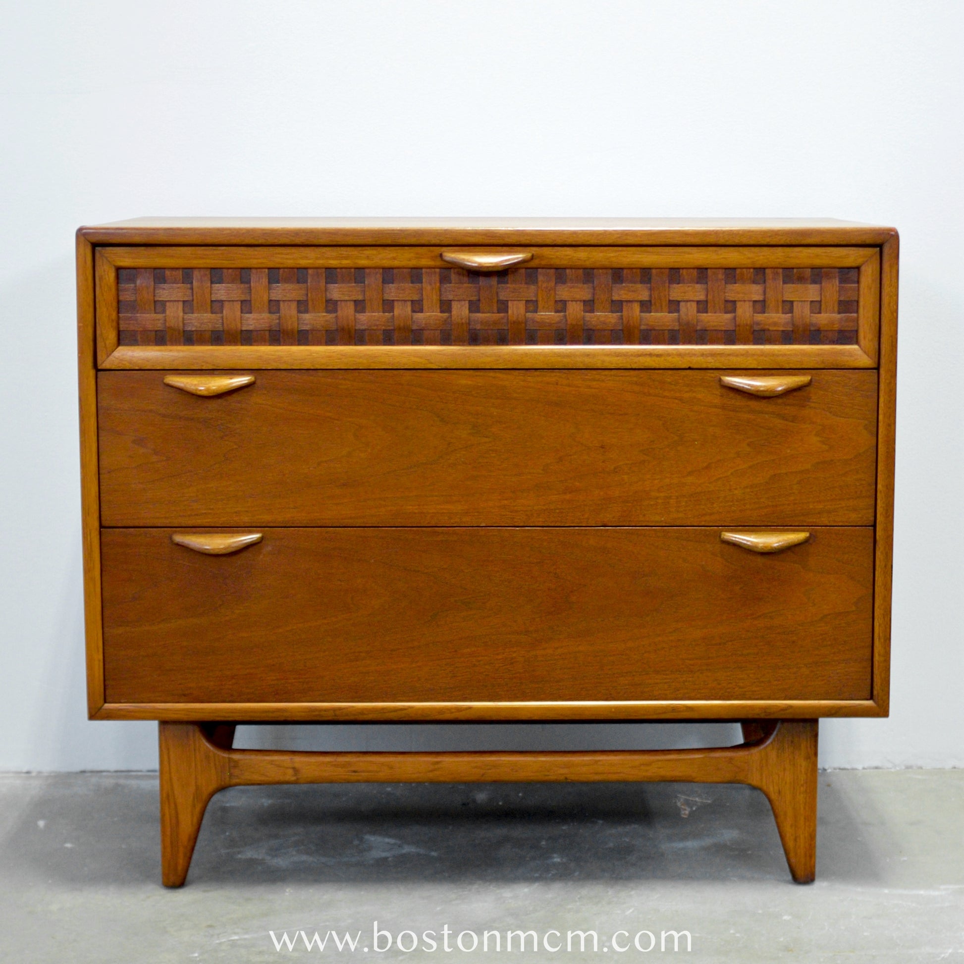 Mid Century Modern Vintage Lane Furniture "Perception" 3 Drawer Dresser Boston Mid Century Modern Mid Century Modern Vintage Lane Furniture "Perception" 3 Drawer Dresser Boston Mid Century Modern
