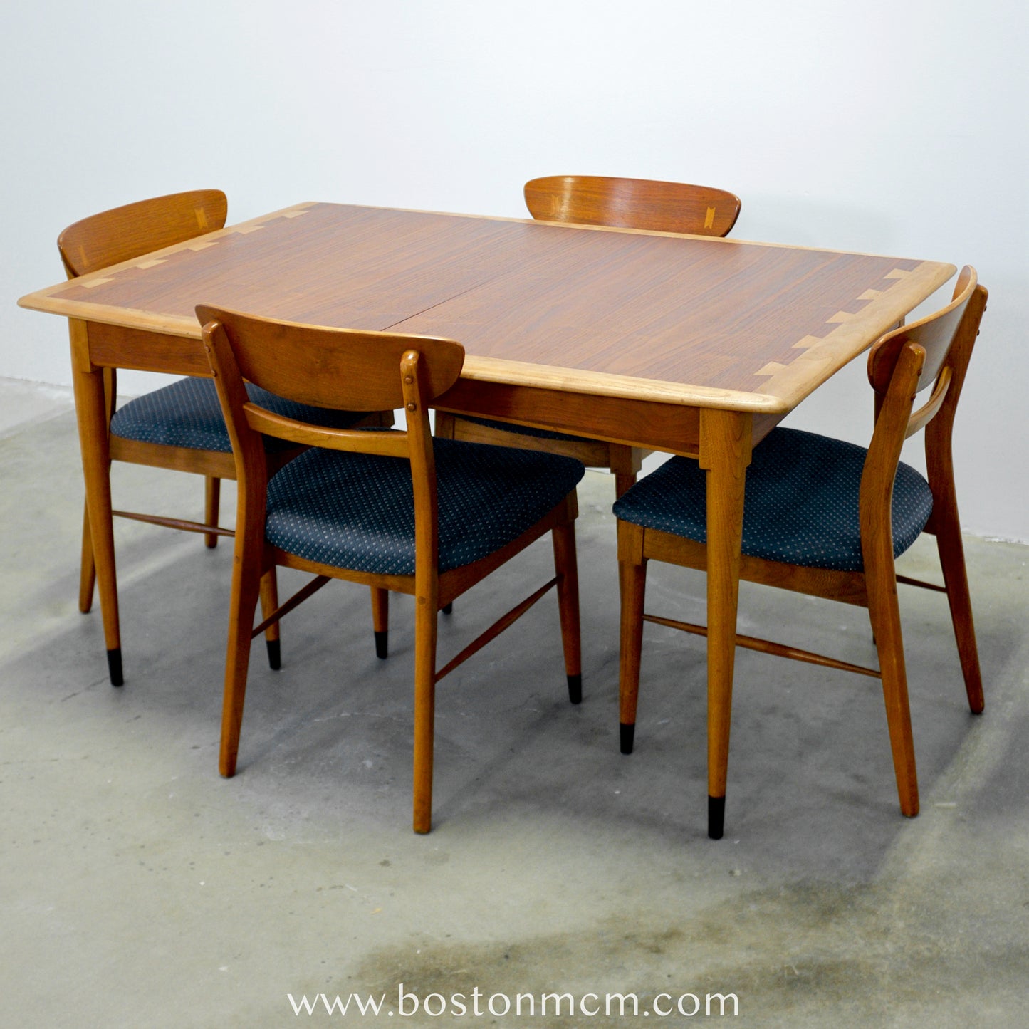 Lane Furniture "Acclaim" Walnut & Ash Dining Table