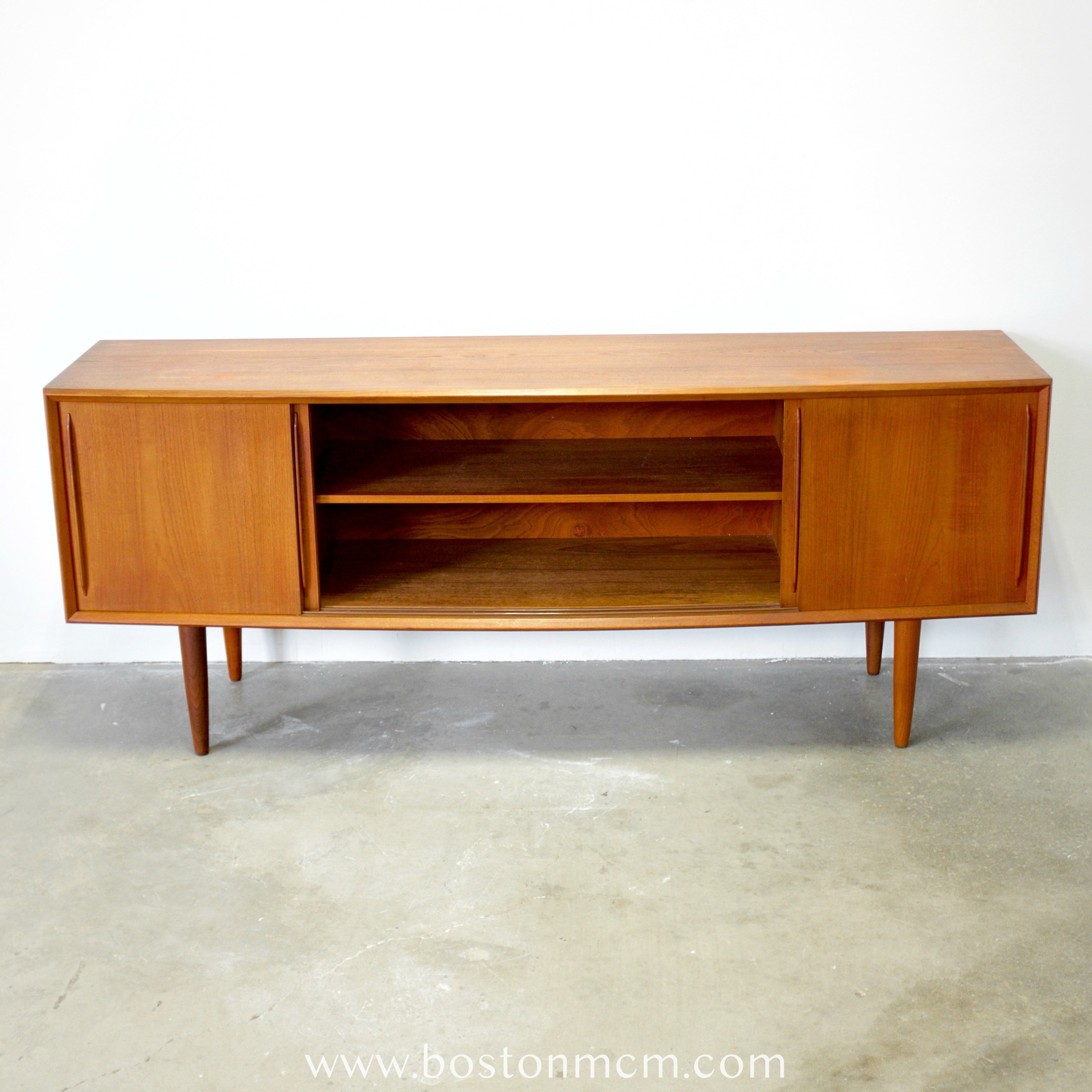 H.P. Hansen Mobelindustri Danish Teak Sideboard by Svend Aage Madsen - Mid  Century Modern Vintage – Boston Mid Century Modern