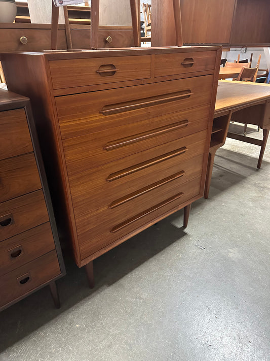 Ivan Gern Møbelfabrik Teak Seven Drawer Dresser Designed by Ejvind A. Johansson - #A1800