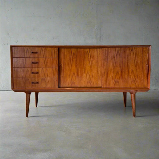 Omann Jun. Møbelfabrik Model 12 Sideboard - #A1559 - Designed by Gunni Omann